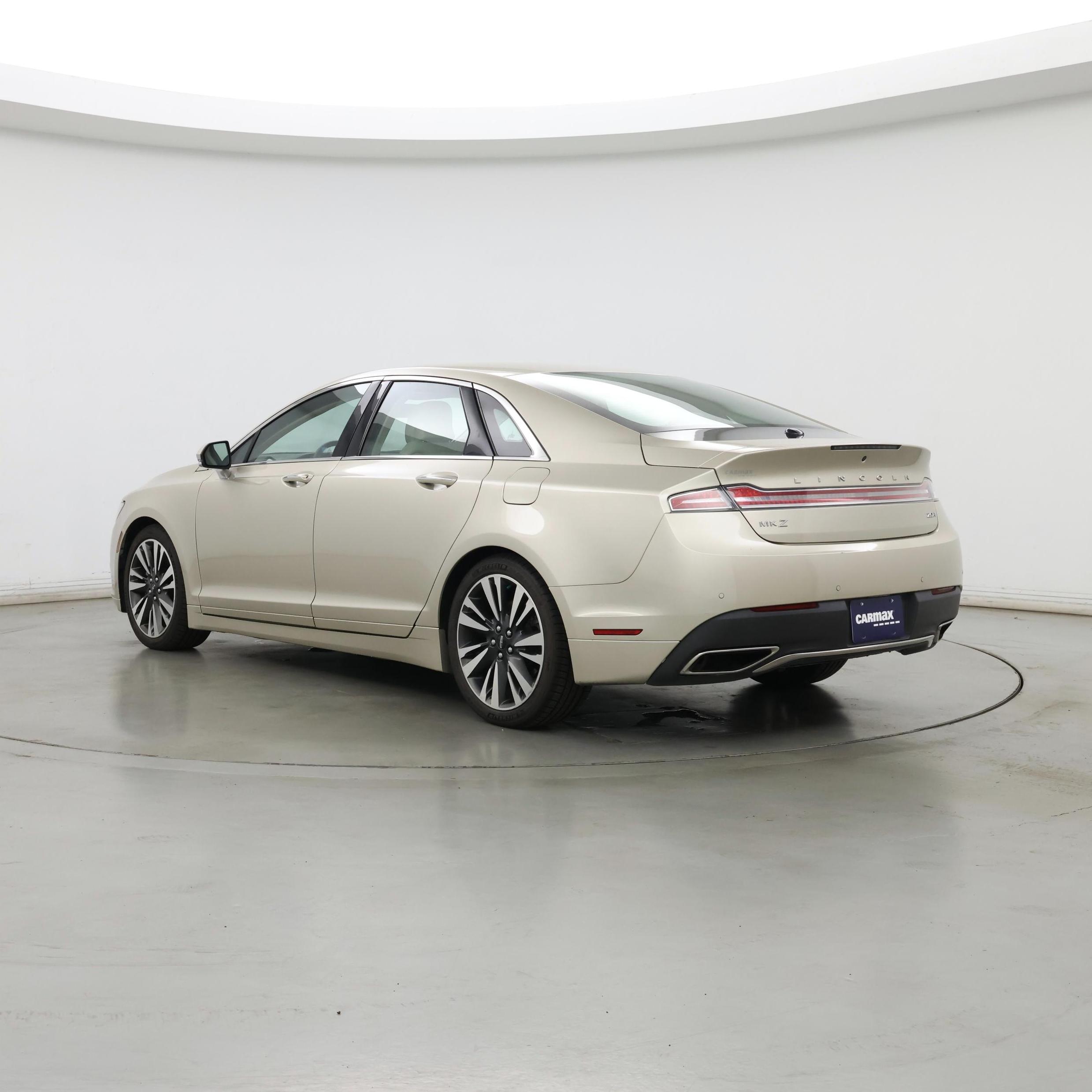 Thumbnail: 2017 Lincoln MKZ - 2