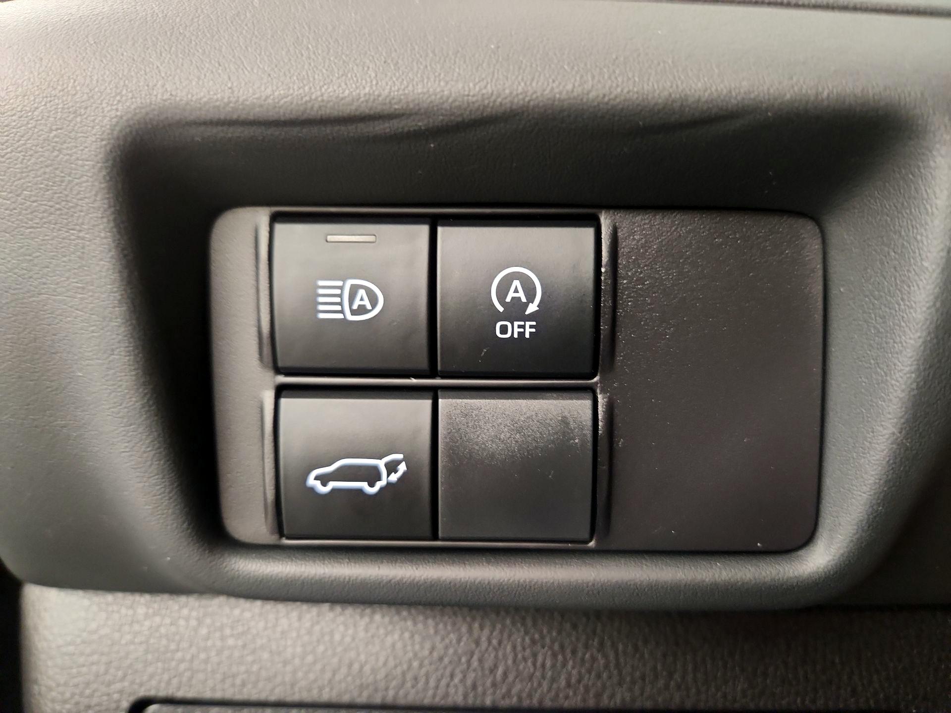 Thumbnail: 2024 Toyota Highlander - 13