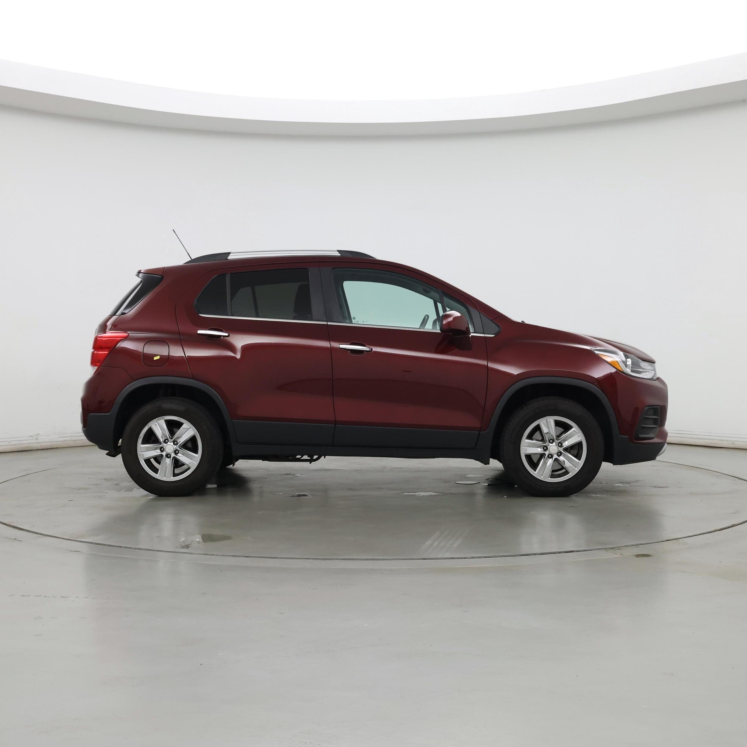 Thumbnail: 2017 Chevrolet Trax - 7
