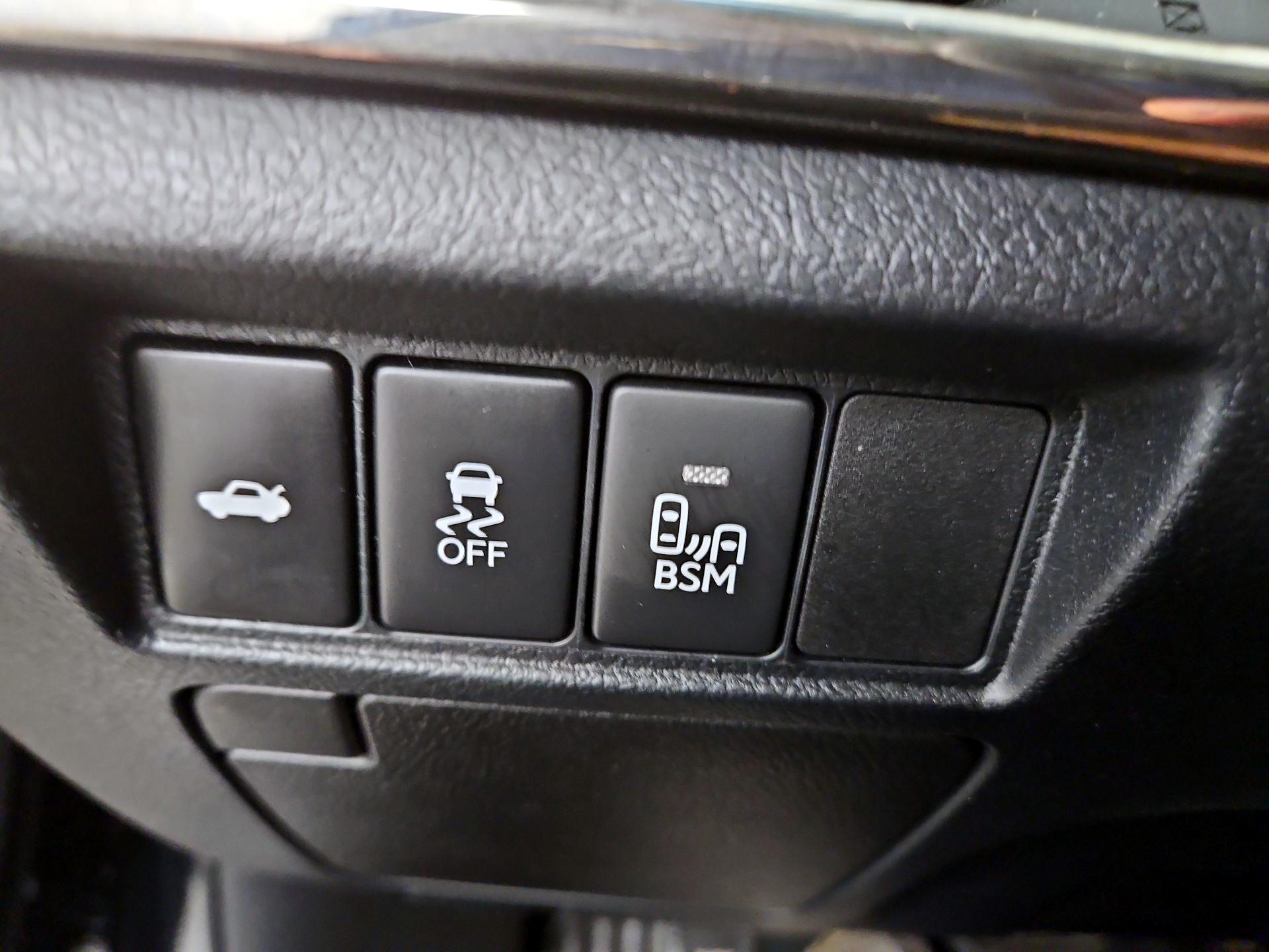 Thumbnail: 2014 Toyota Avalon - 13