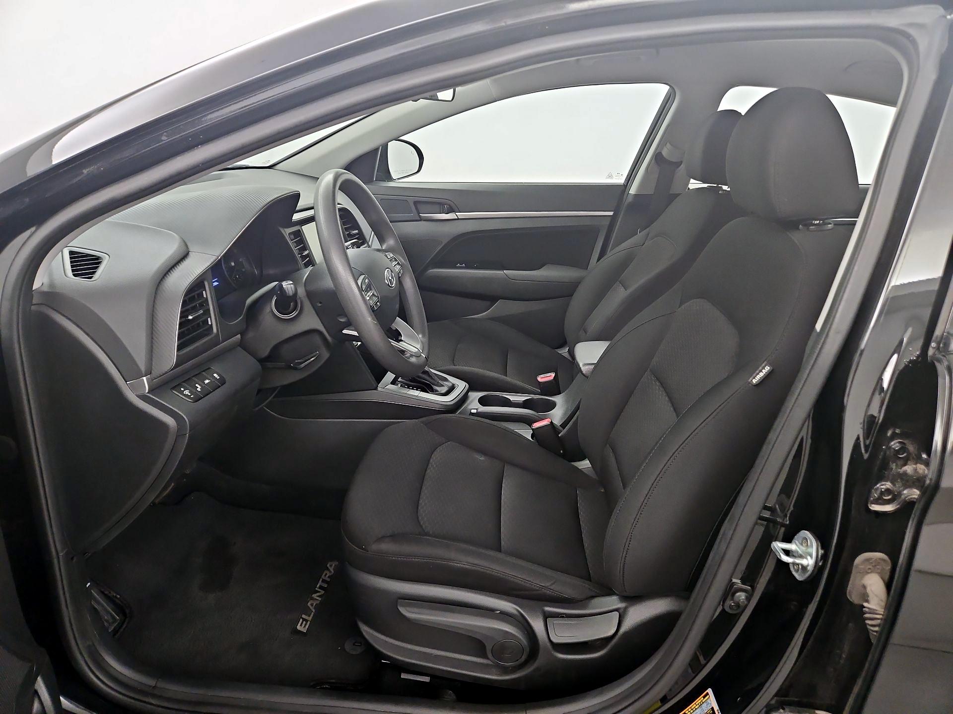 Thumbnail: 2020 Hyundai Elantra - 11