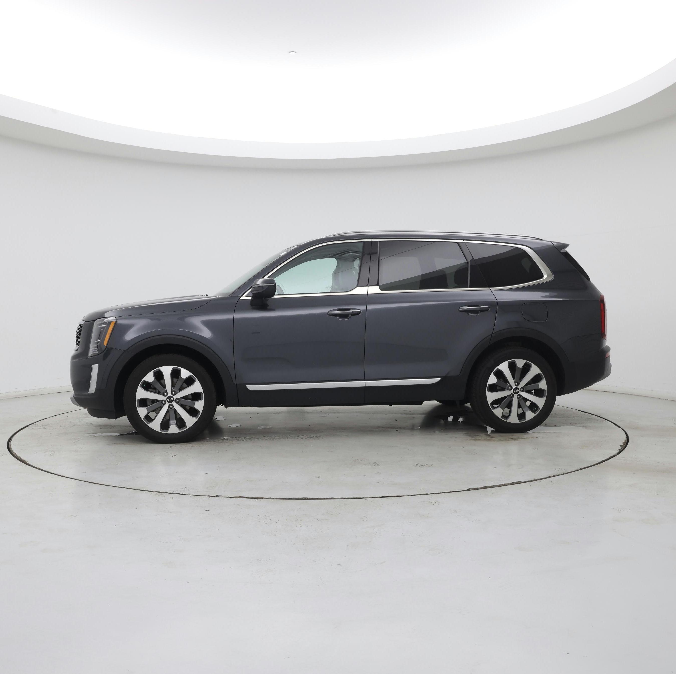 Thumbnail: 2020 Kia Telluride - 3