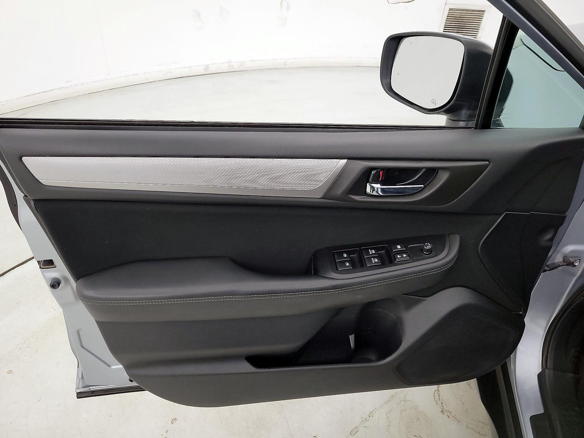 Thumbnail: 2018 Subaru Outback - 12