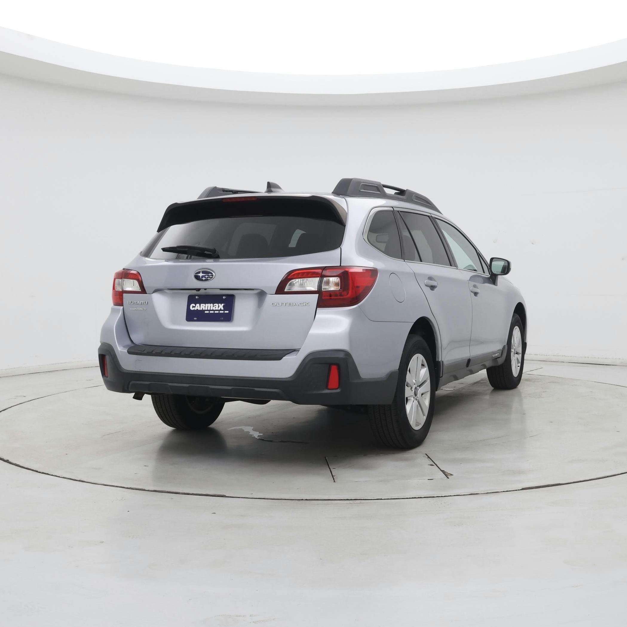 Thumbnail: 2018 Subaru Outback - 8