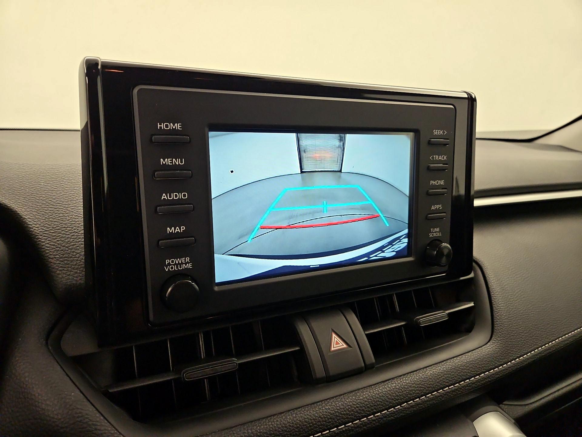 Thumbnail: 2019 Toyota RAV4 - 14