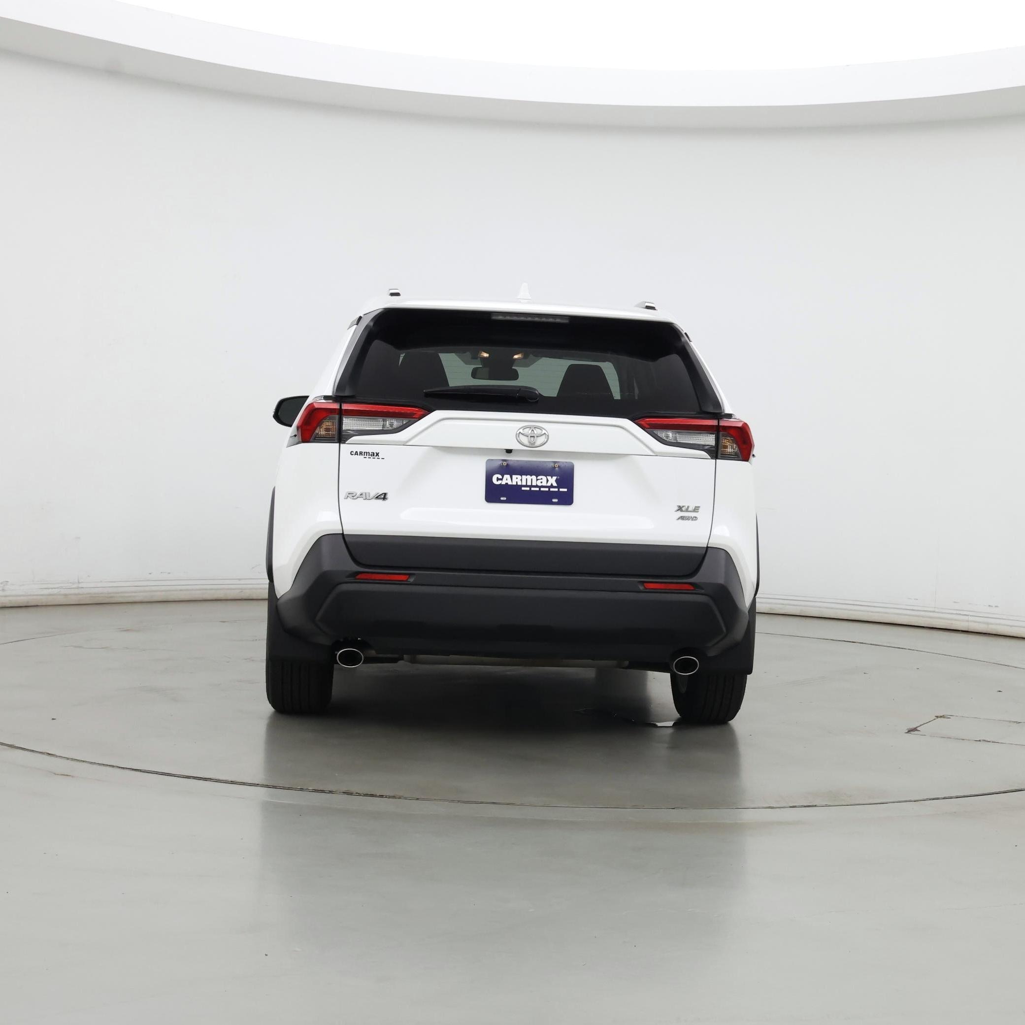 Thumbnail: 2019 Toyota RAV4 - 6