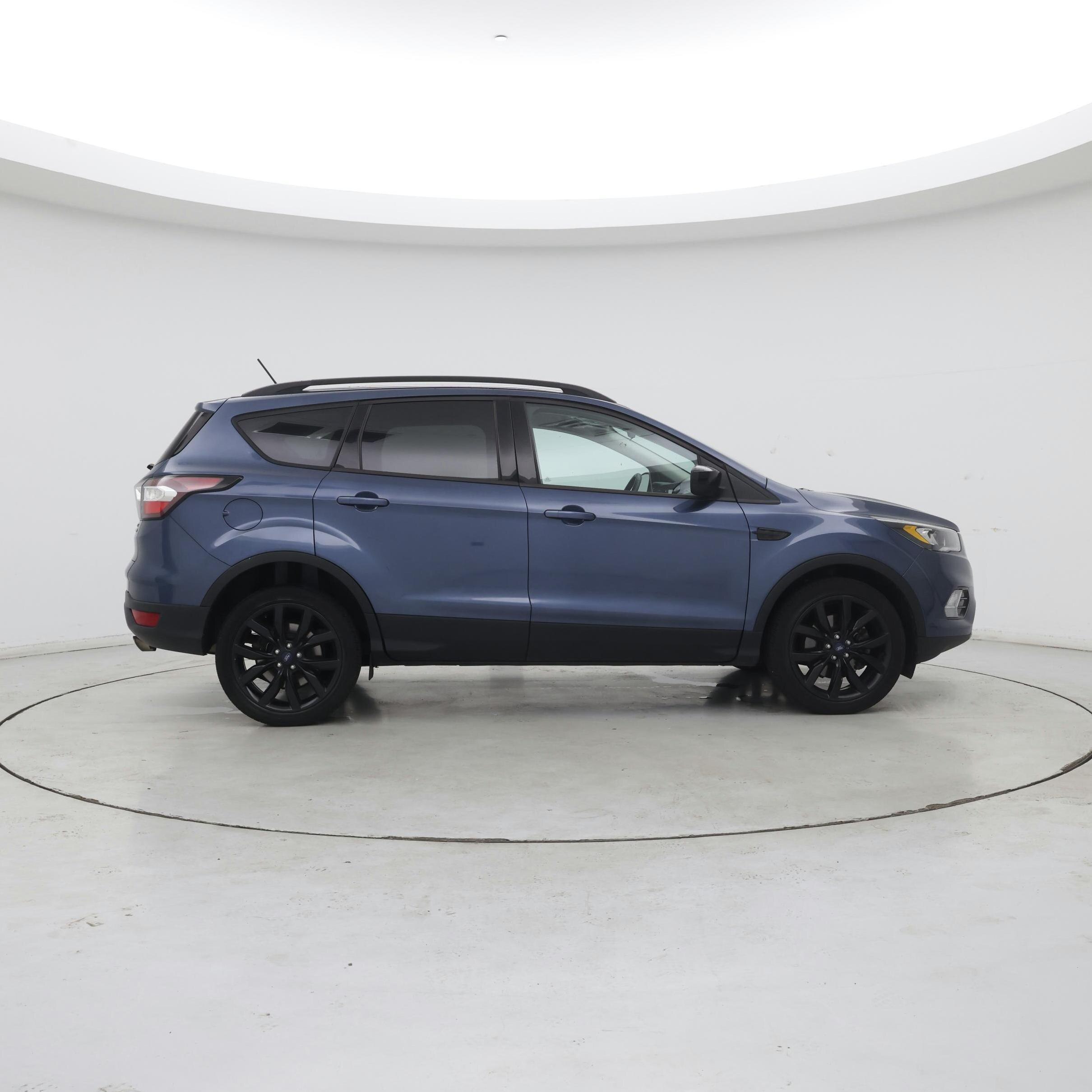 Thumbnail: 2018 Ford Escape - 7