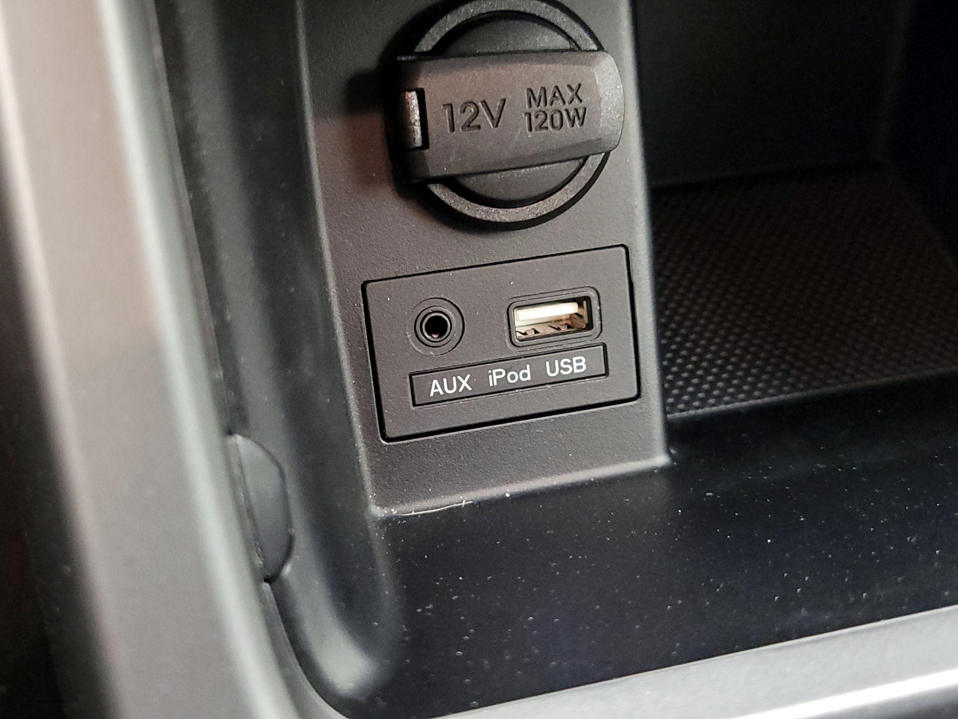 Thumbnail: 2016 Hyundai Elantra - 17