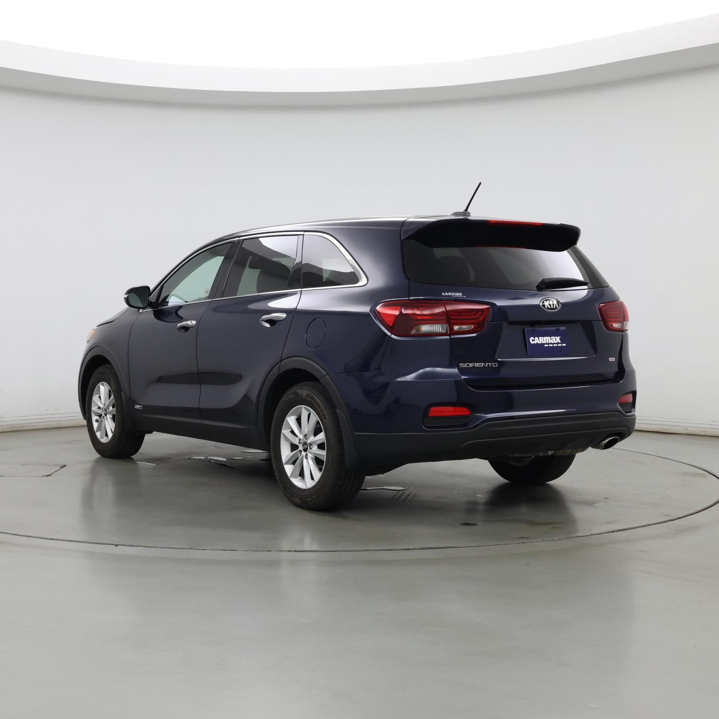 Thumbnail: 2019 Kia Sorento - 2