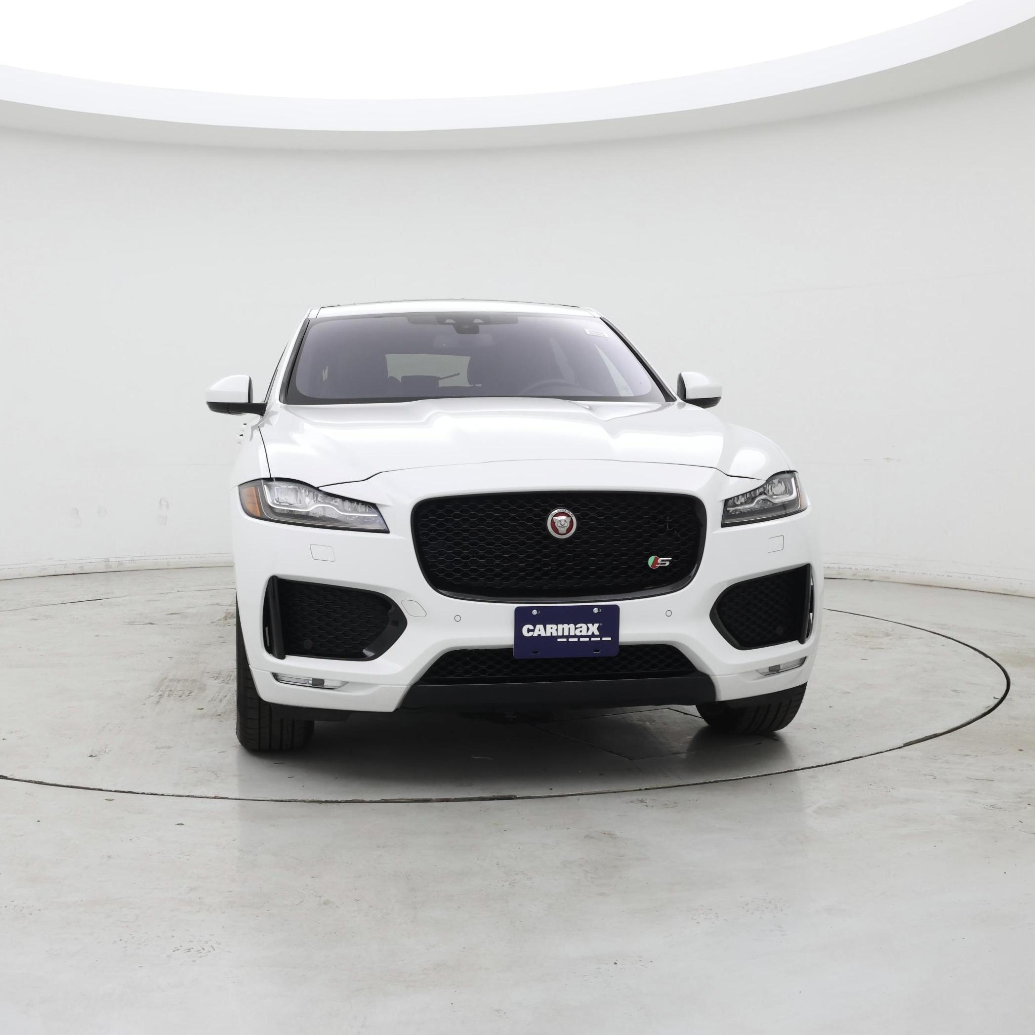 Thumbnail: 2018 Jaguar F-Pace - 5