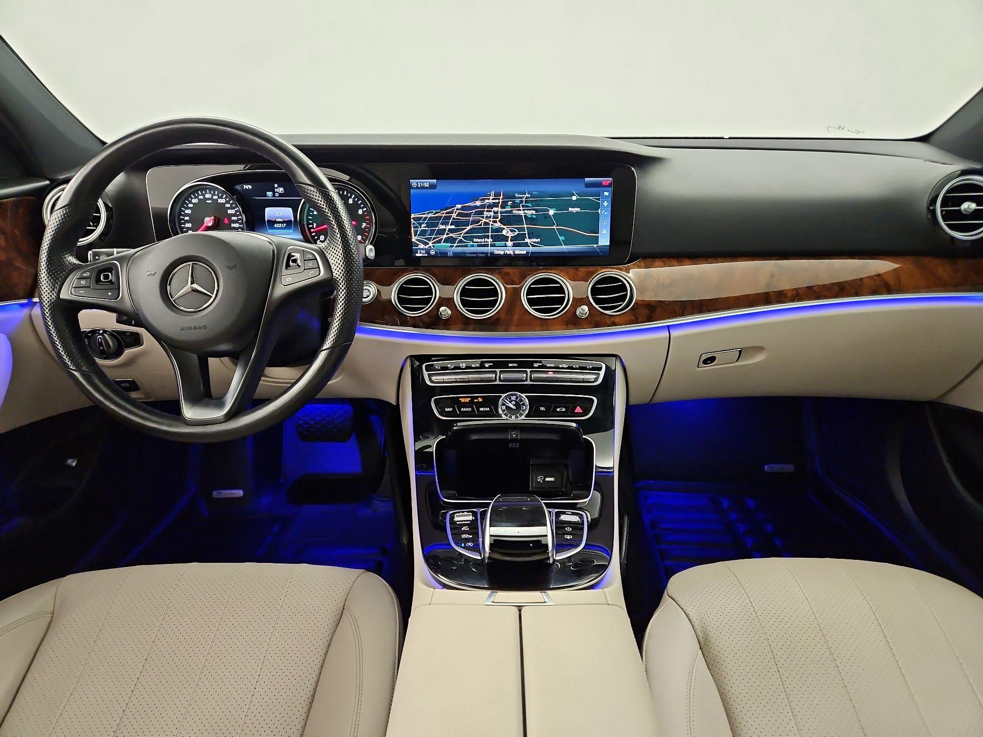 Thumbnail: 2017 Mercedes-Benz E-Class - 9