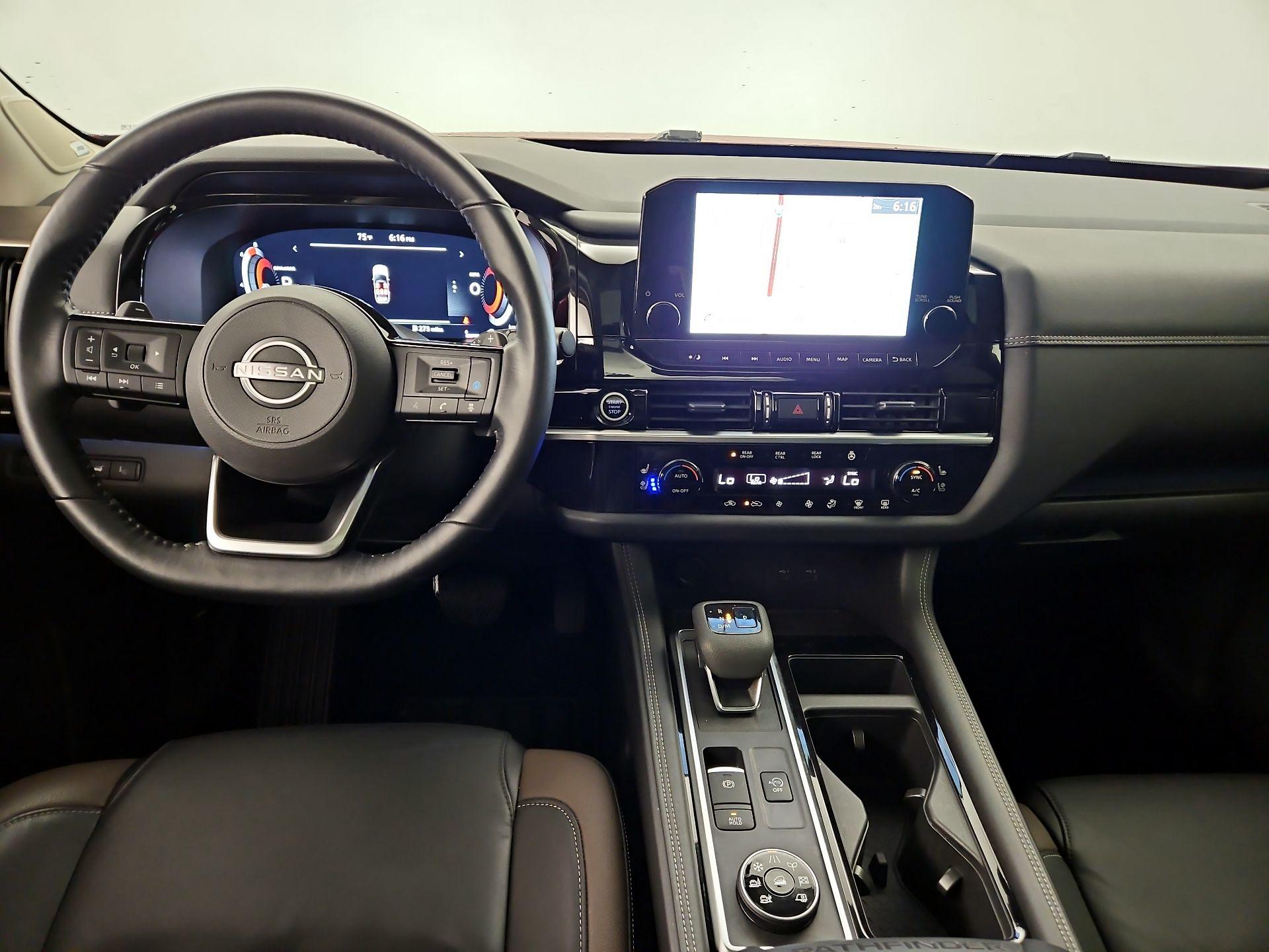 Thumbnail: 2022 Nissan Pathfinder - 9