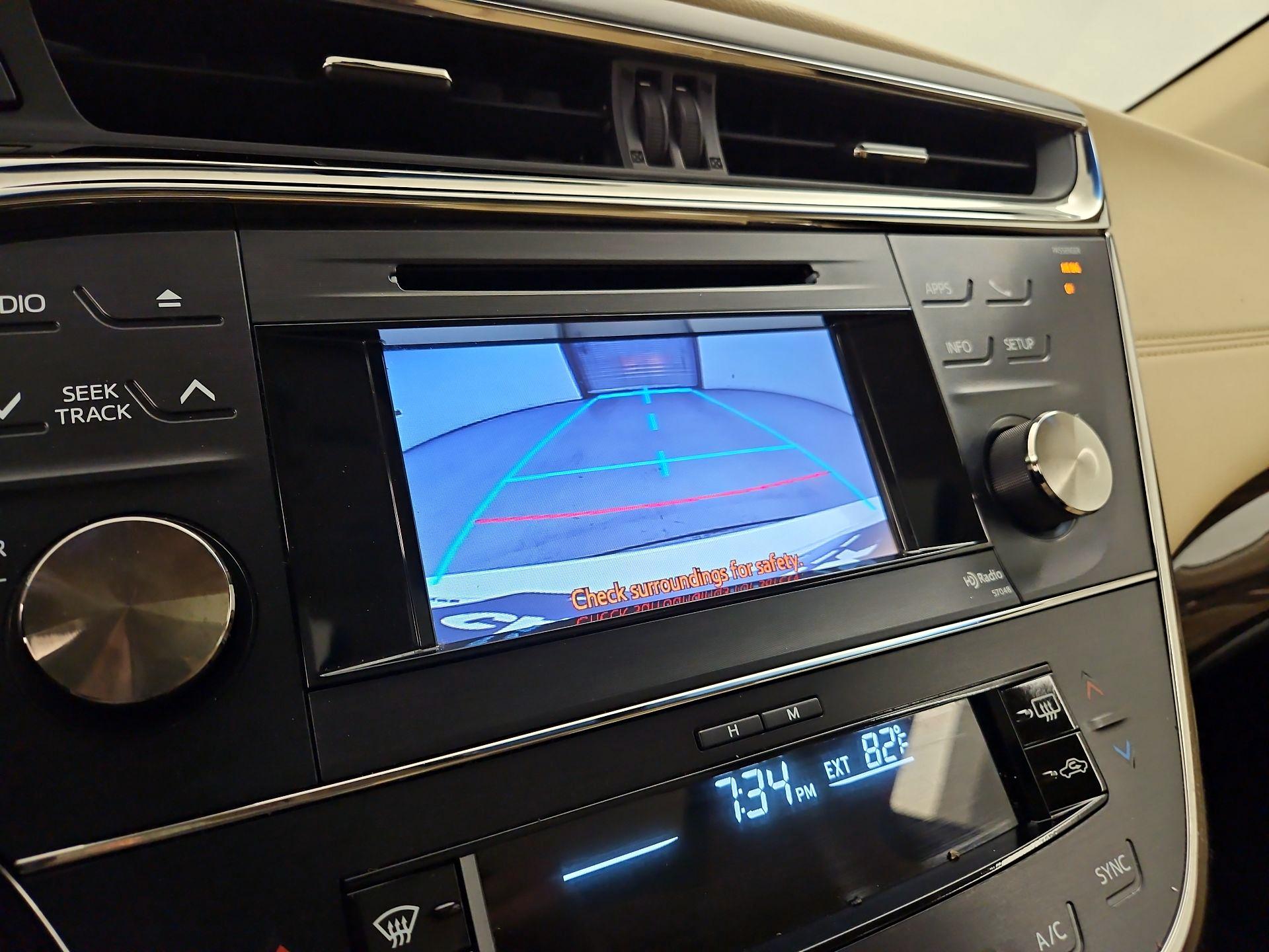 Thumbnail: 2014 Toyota Avalon - 14