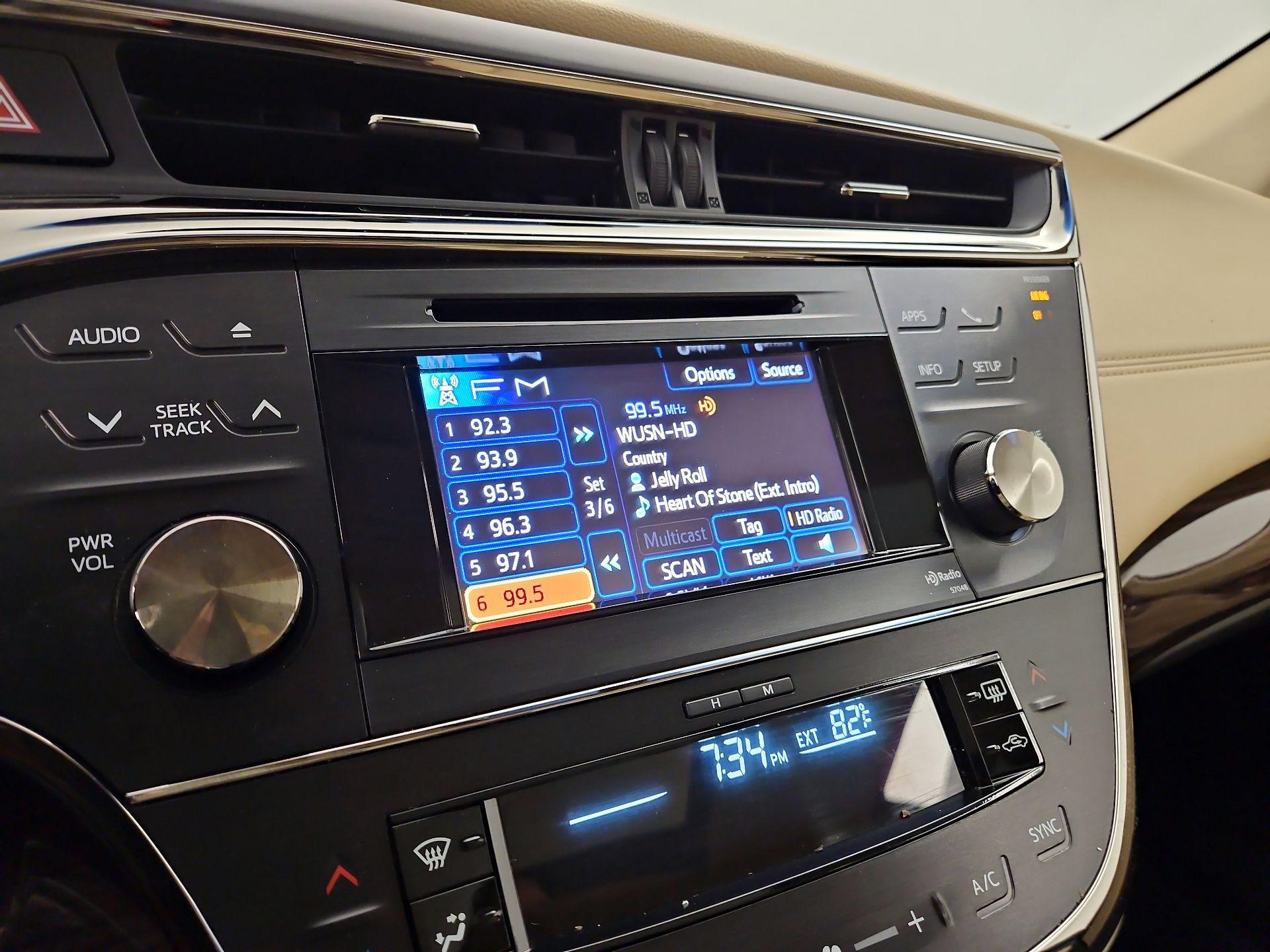 Thumbnail: 2014 Toyota Avalon - 15