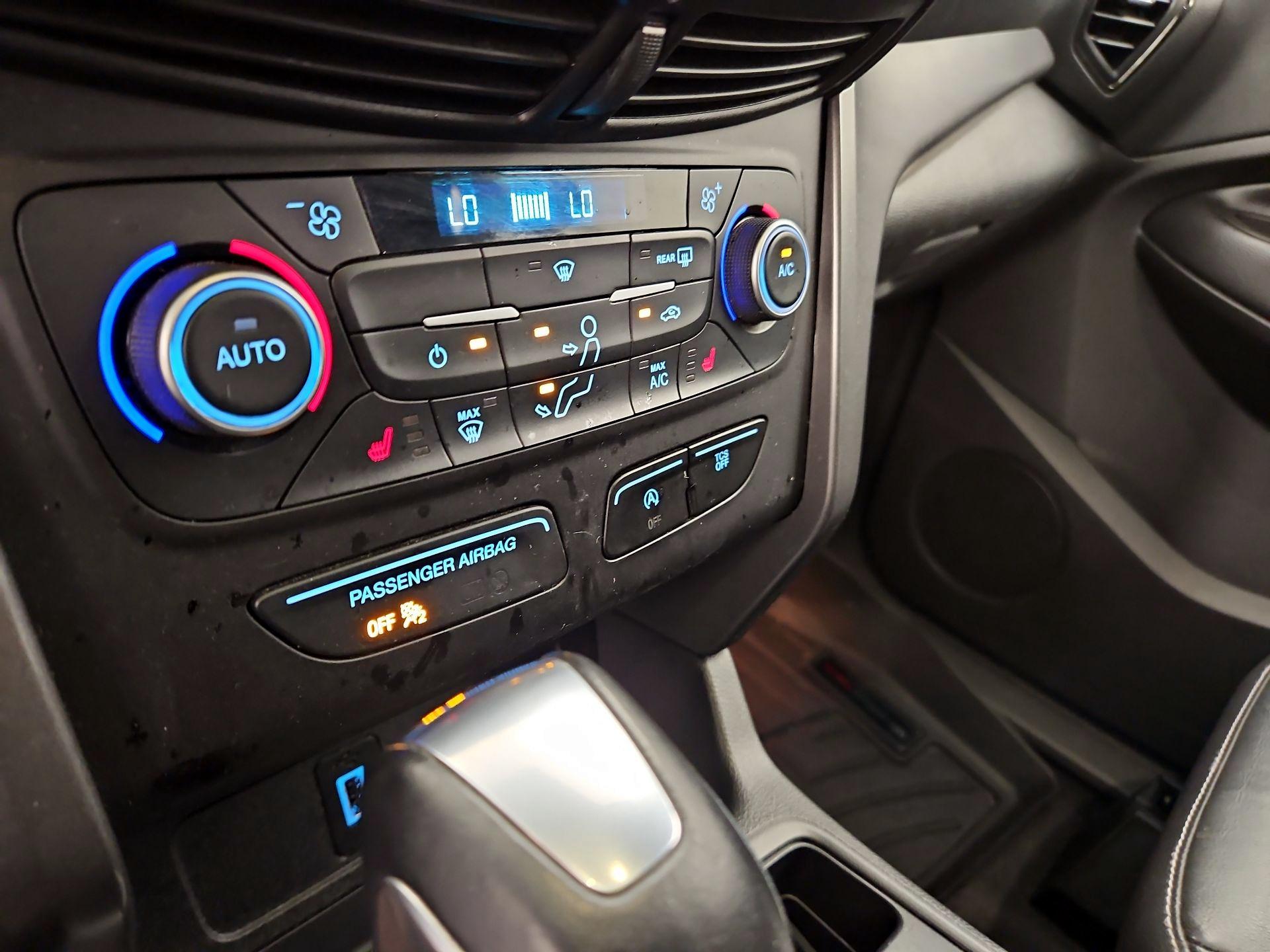 Thumbnail: 2018 Ford Escape - 16