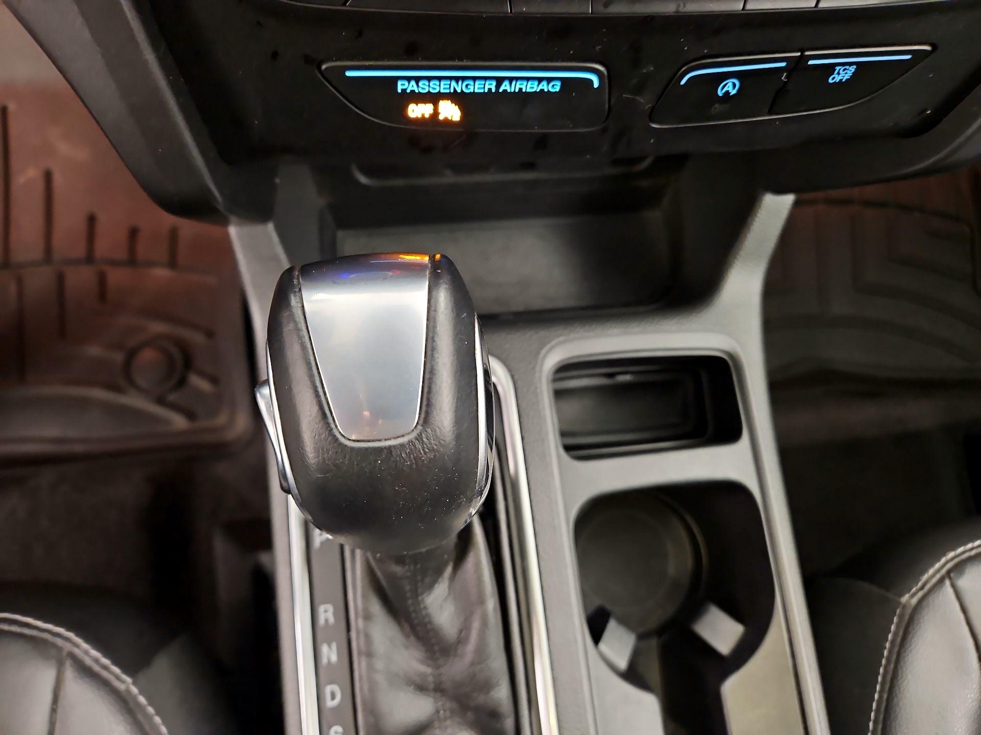 Thumbnail: 2018 Ford Escape - 17