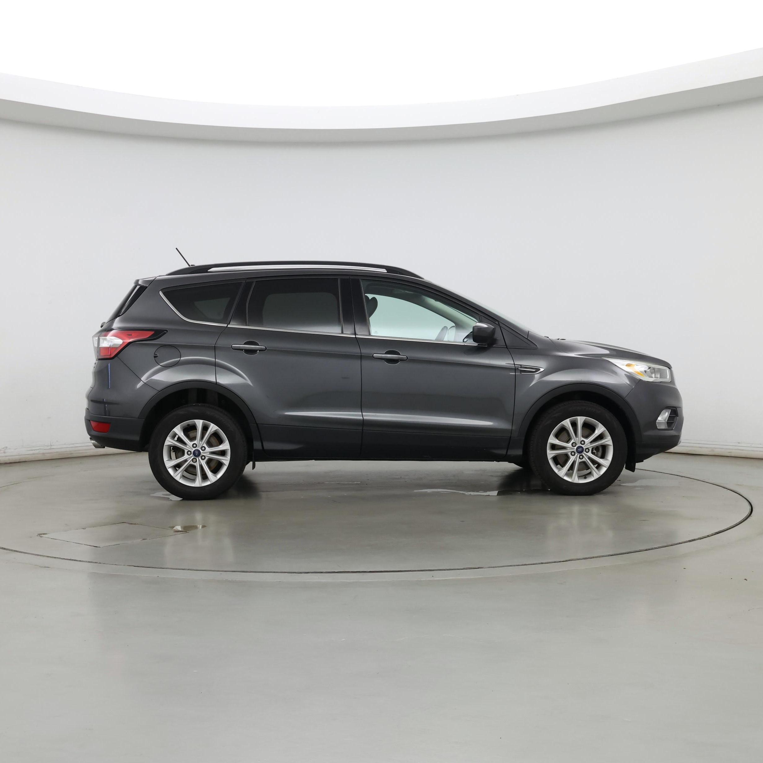 Thumbnail: 2018 Ford Escape - 7