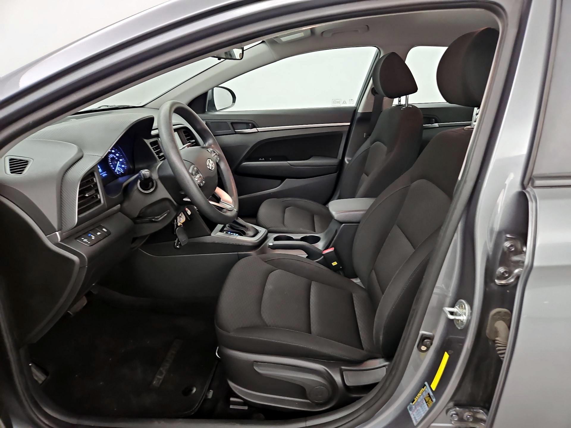 Thumbnail: 2019 Hyundai Elantra - 11