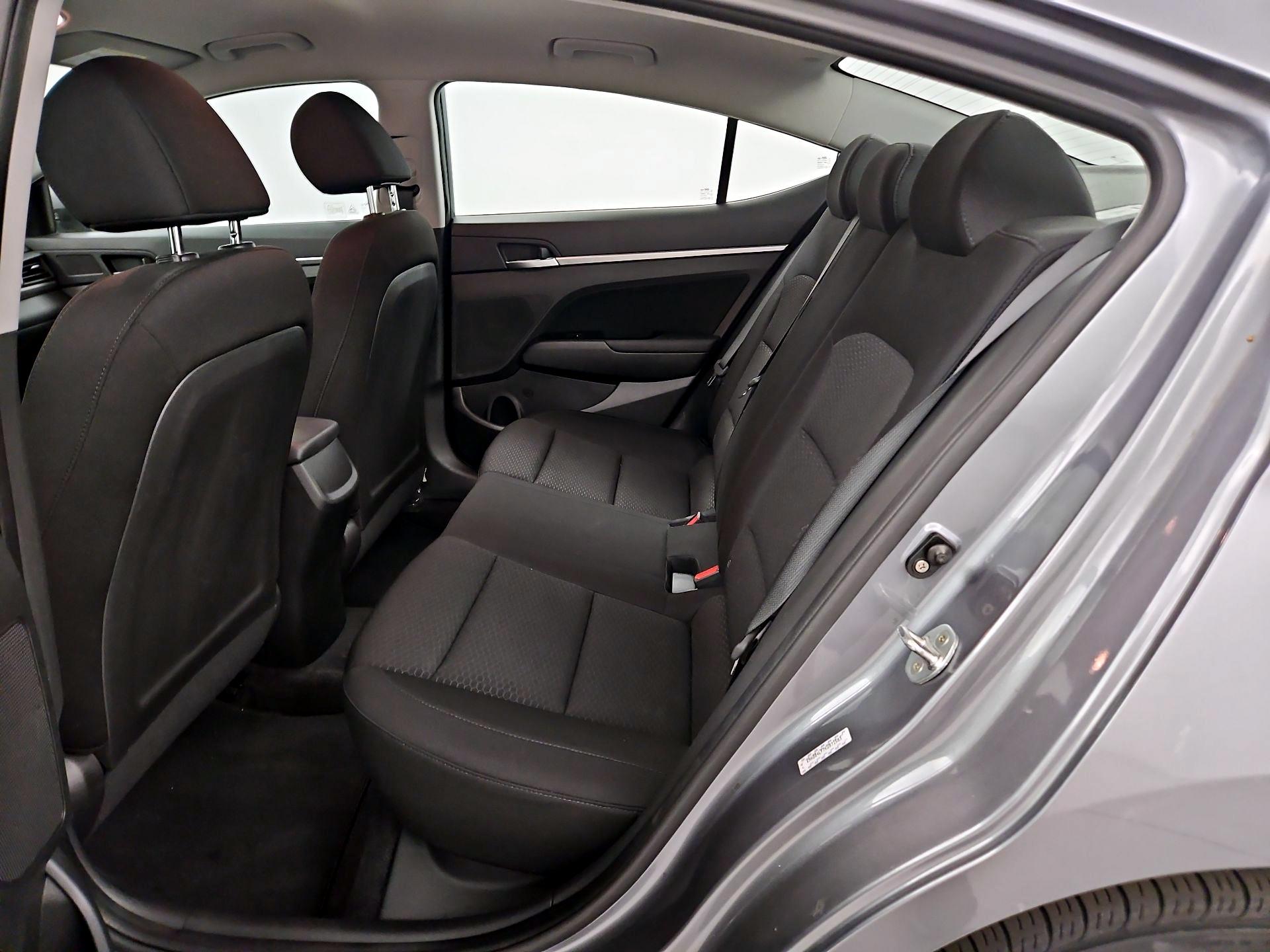 Thumbnail: 2019 Hyundai Elantra - 19