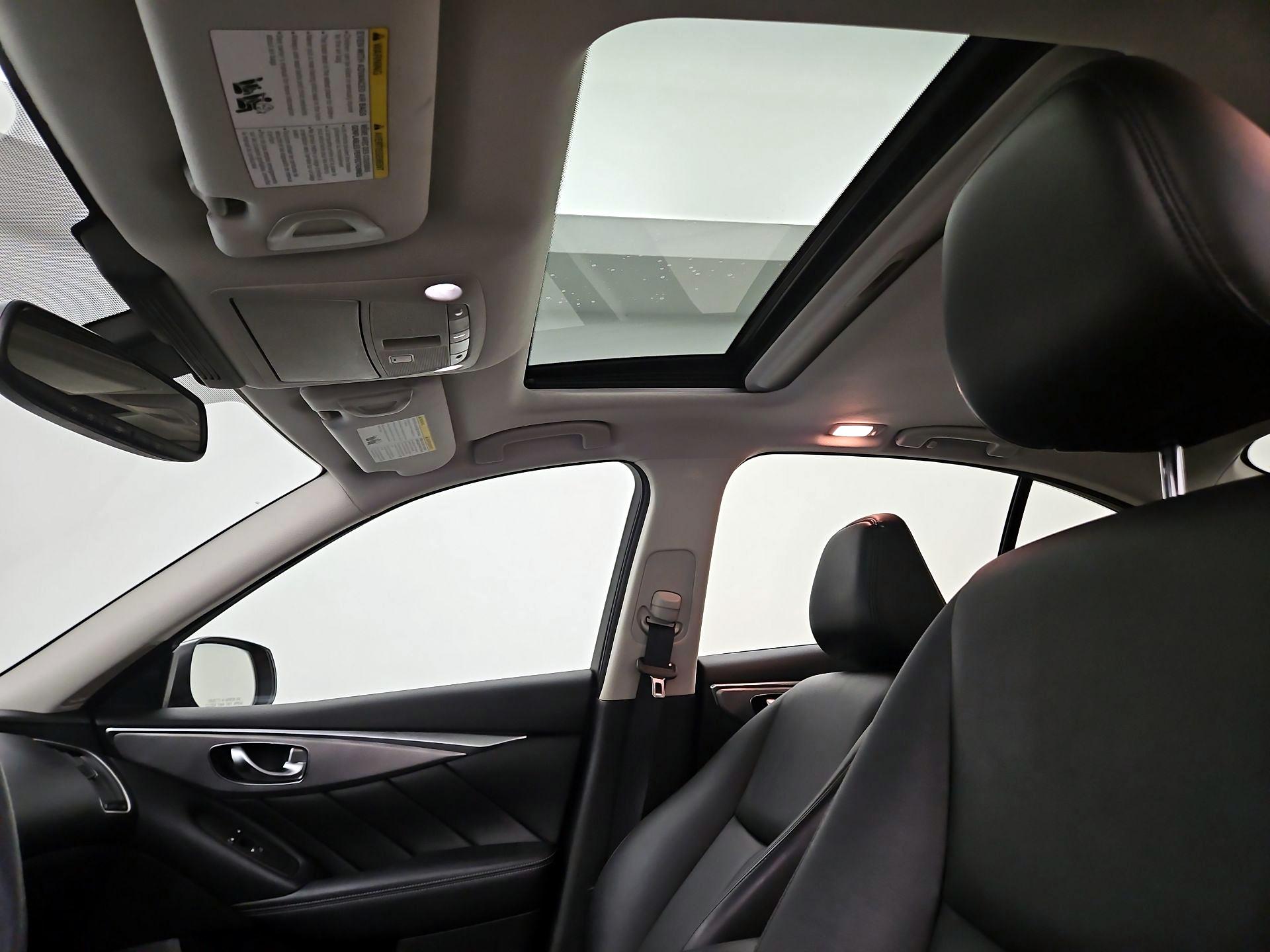 Thumbnail: 2016 INFINITI Q50 - 20