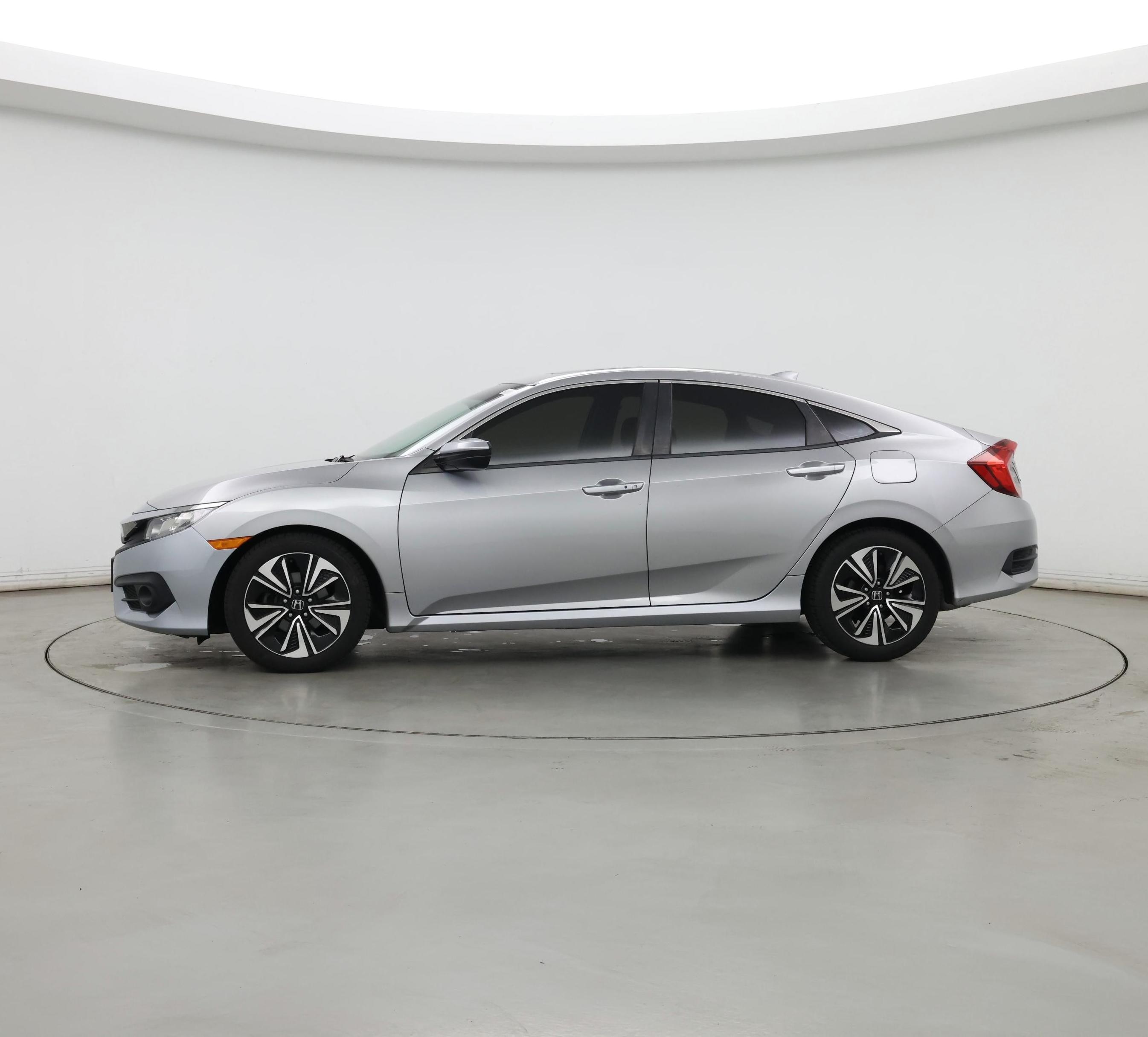 Thumbnail: 2018 Honda Civic - 3