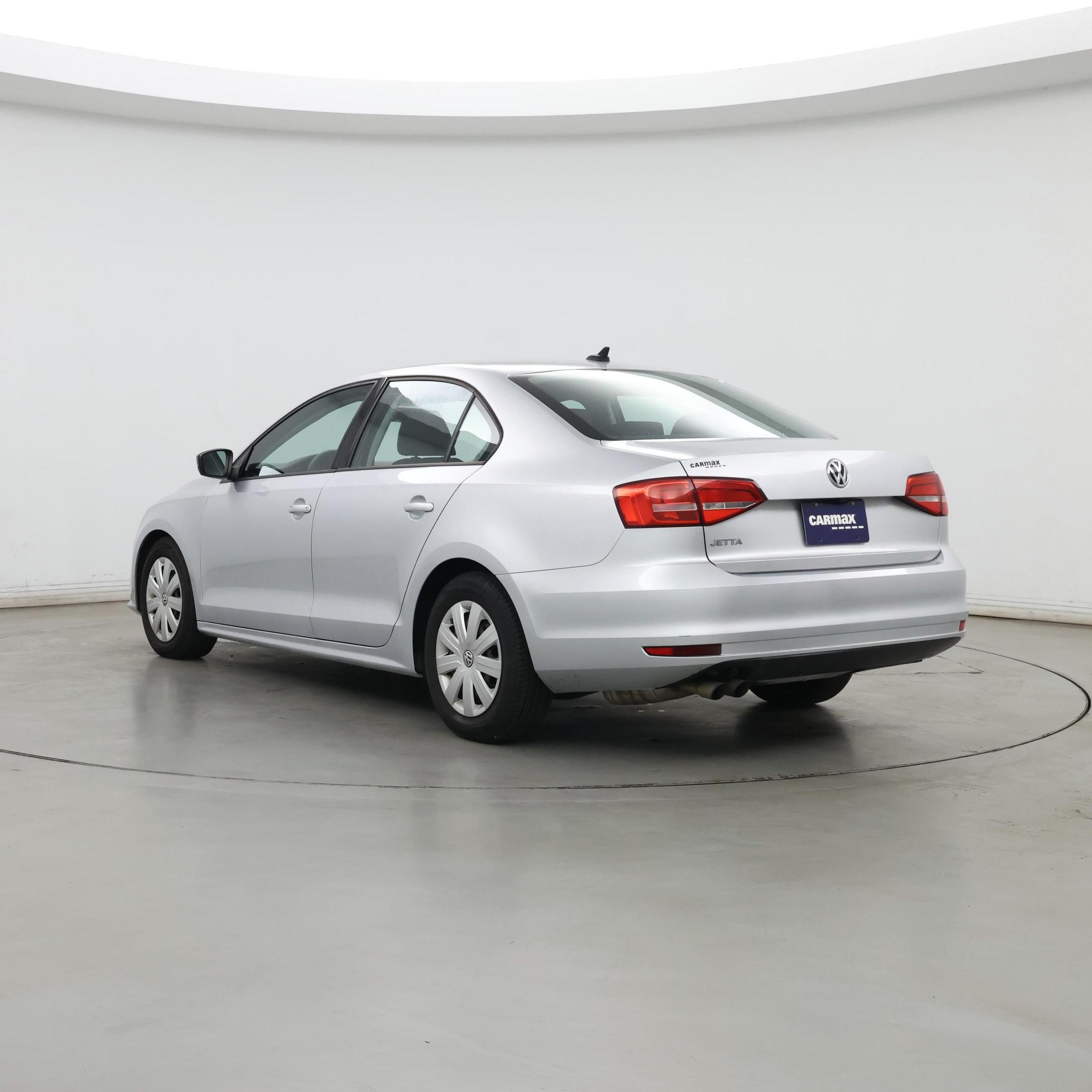 Thumbnail: 2015 Volkswagen Jetta - 2