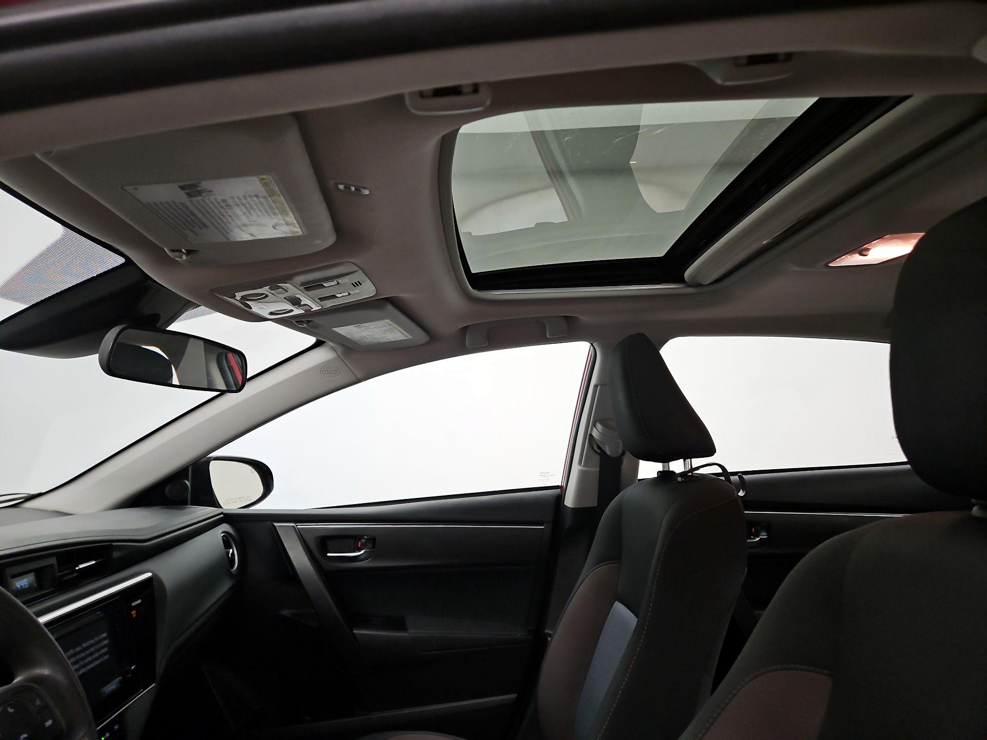 Thumbnail: 2017 Toyota Corolla - 19