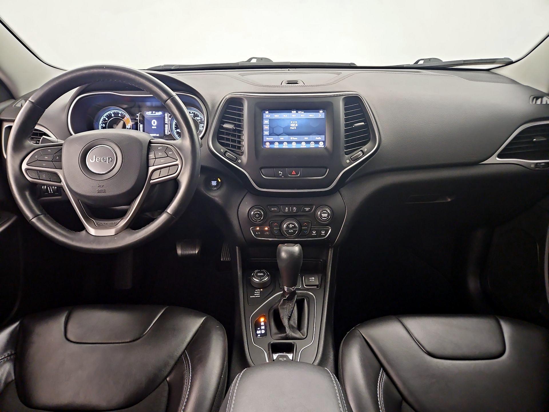 Thumbnail: 2019 Jeep Cherokee - 9