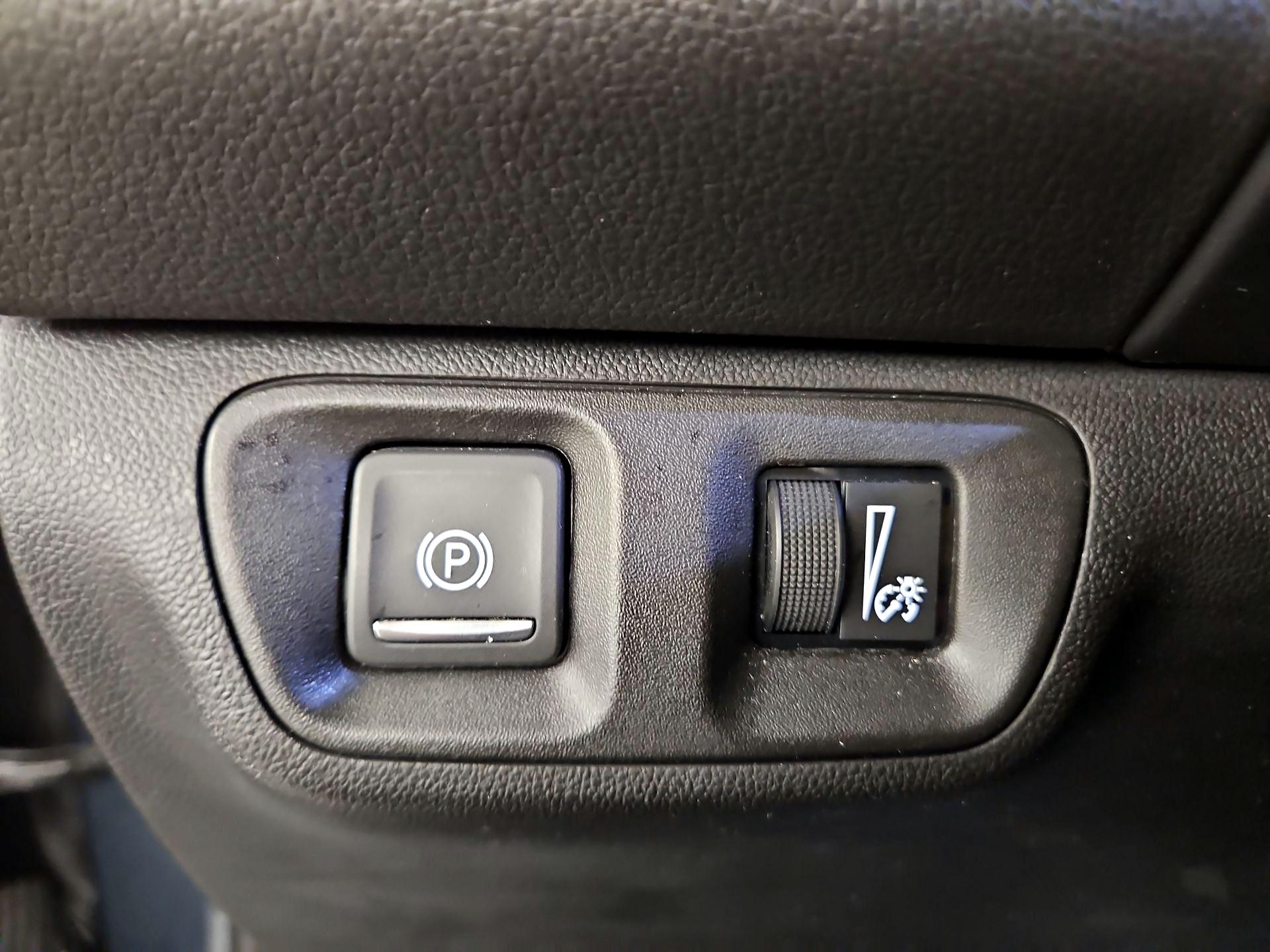 Thumbnail: 2019 GMC Acadia - 13