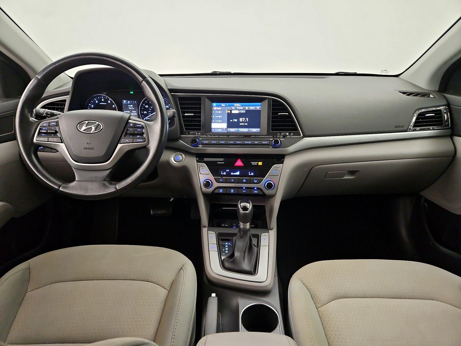 Thumbnail: 2017 Hyundai Elantra - 9