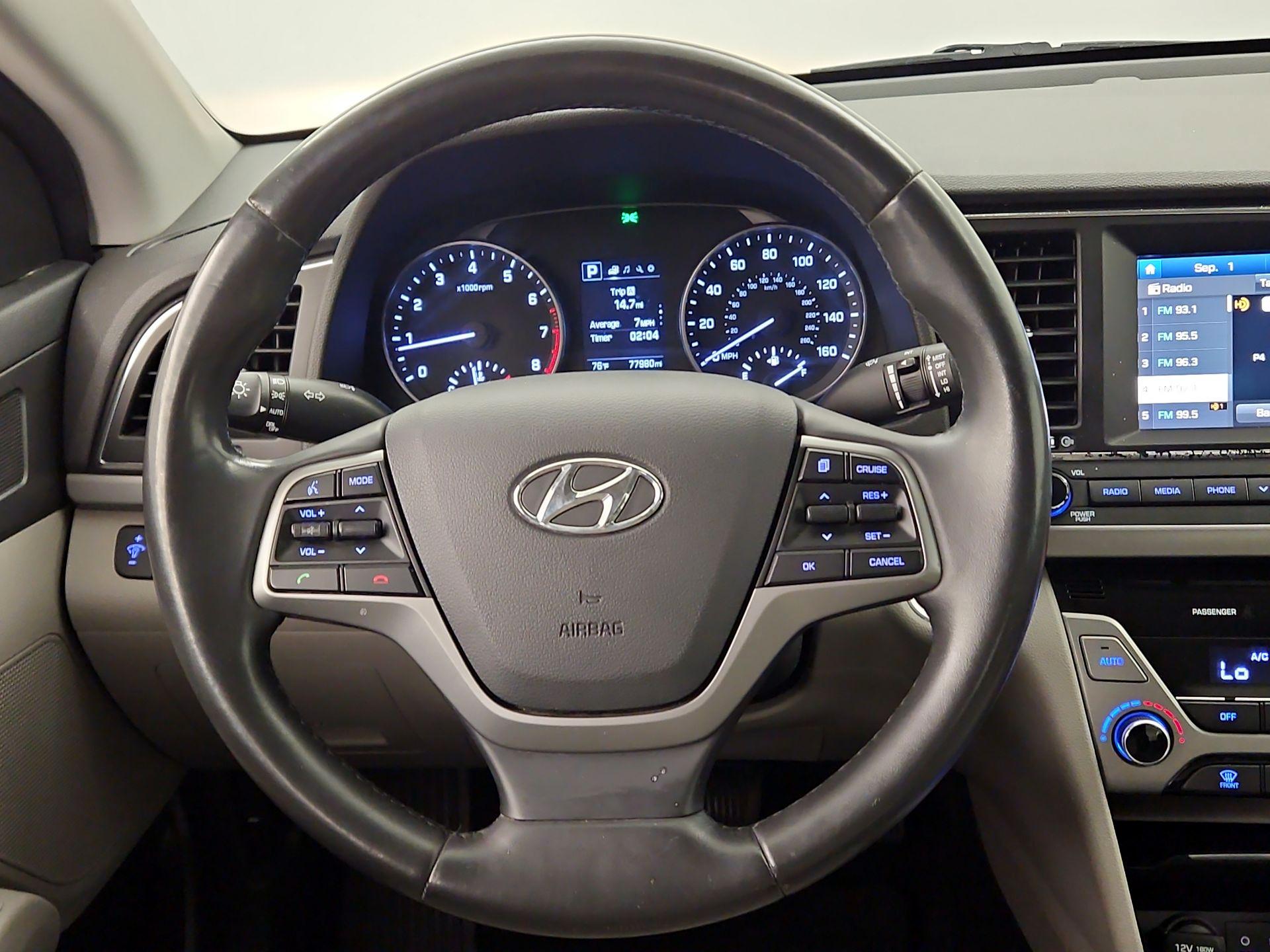 Thumbnail: 2017 Hyundai Elantra - 10