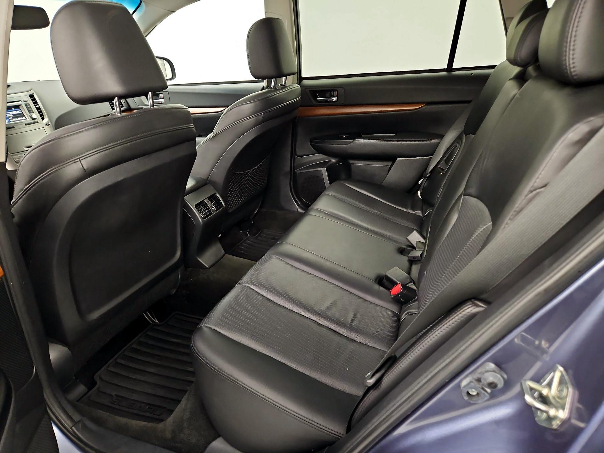 Thumbnail: 2014 Subaru Outback - 19