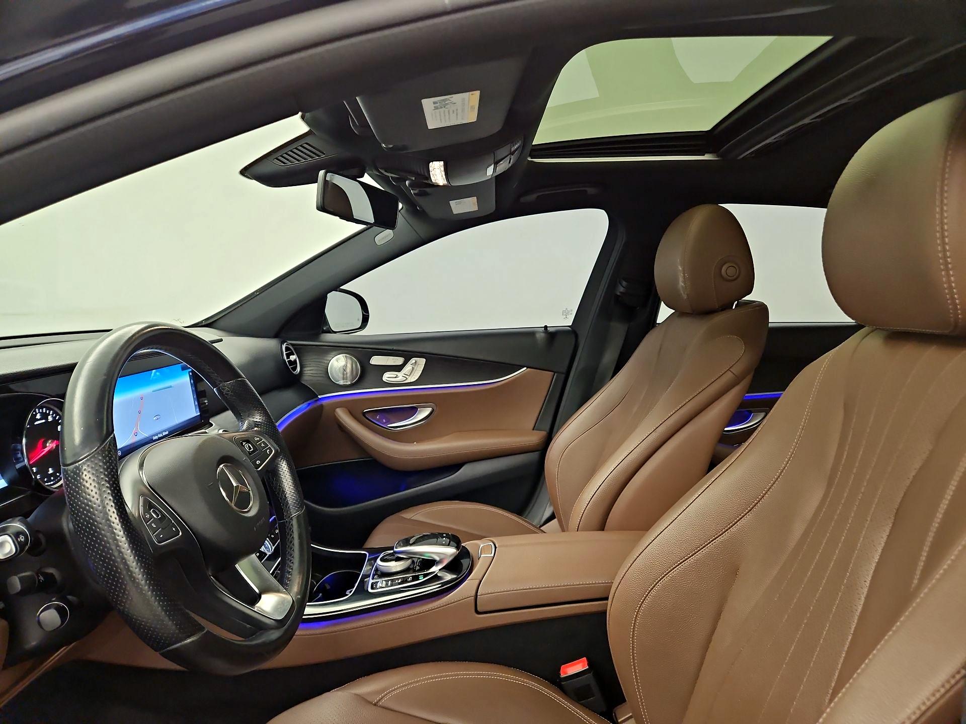 Thumbnail: 2017 Mercedes-Benz E-Class - 20