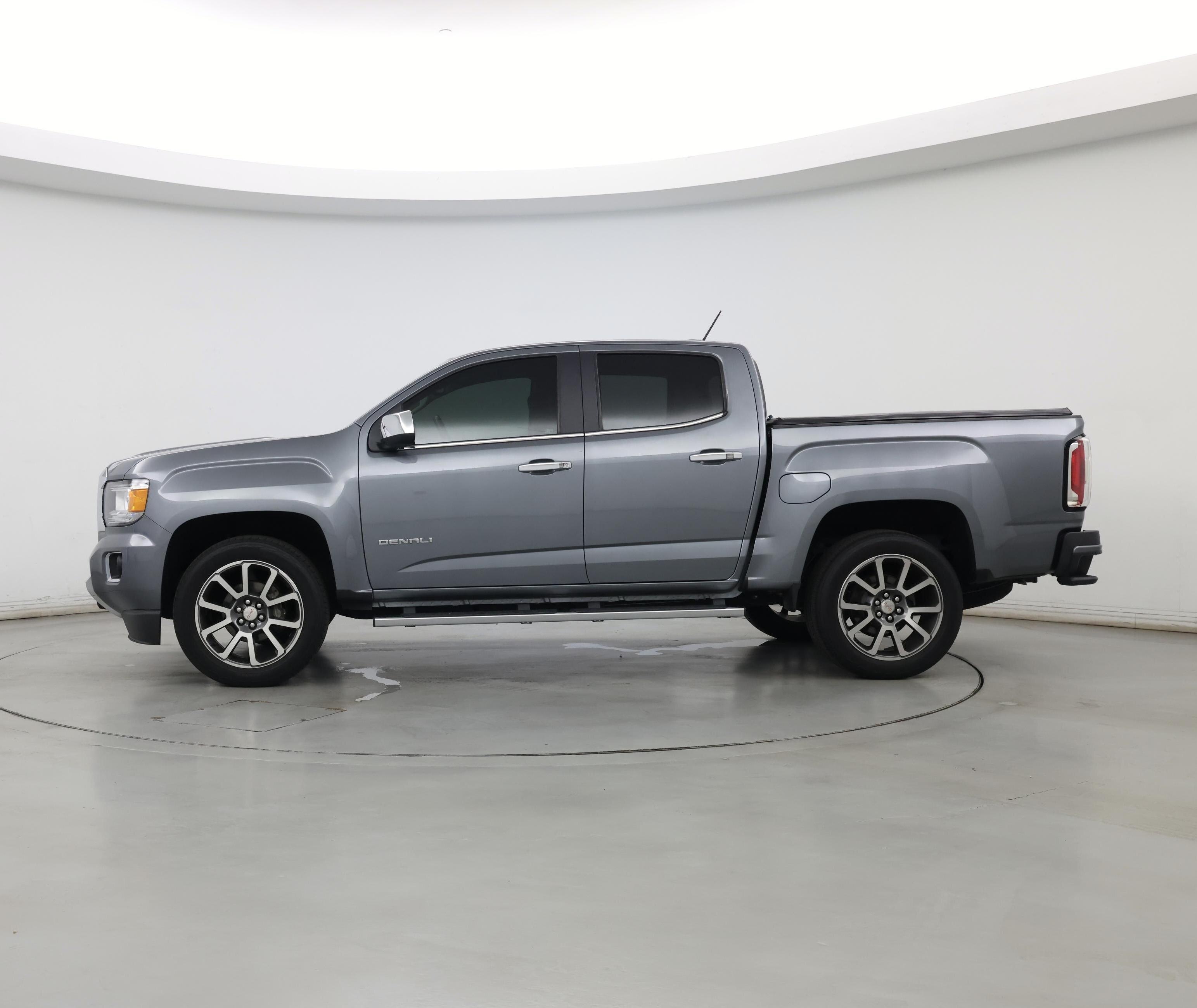 Thumbnail: 2019 GMC Canyon - 3
