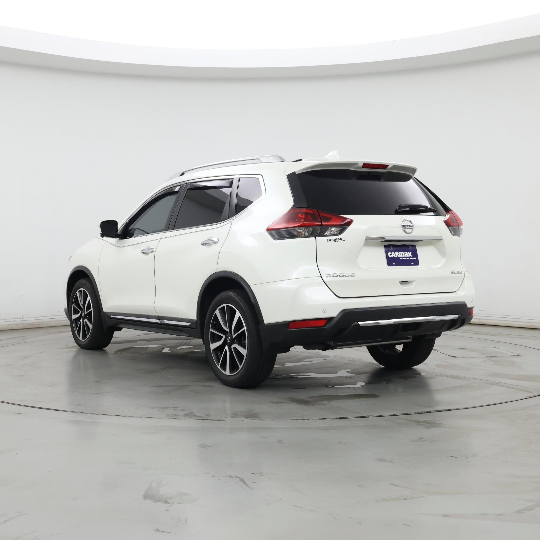 Thumbnail: 2019 Nissan Rogue - 2