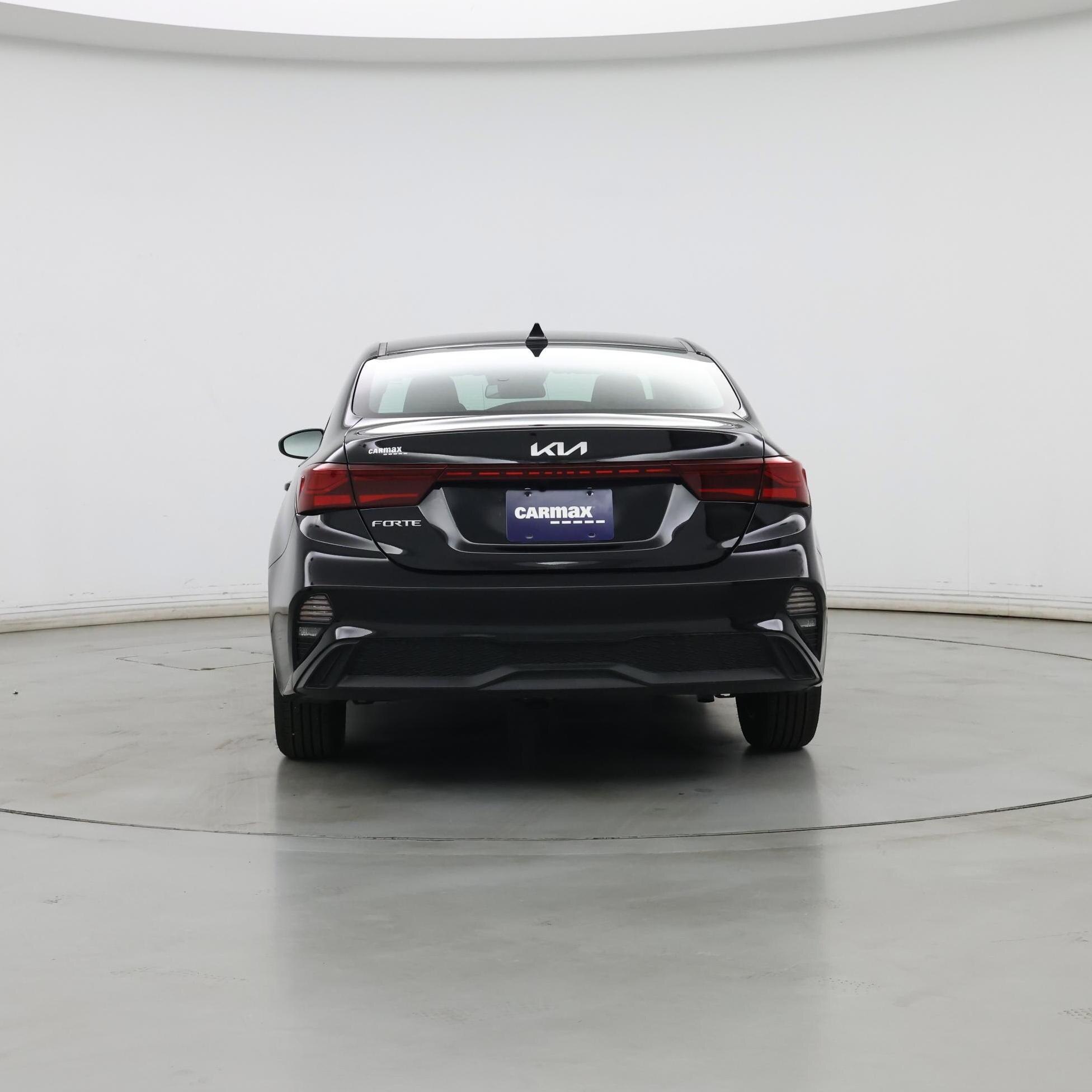 Thumbnail: 2024 Kia Forte - 6