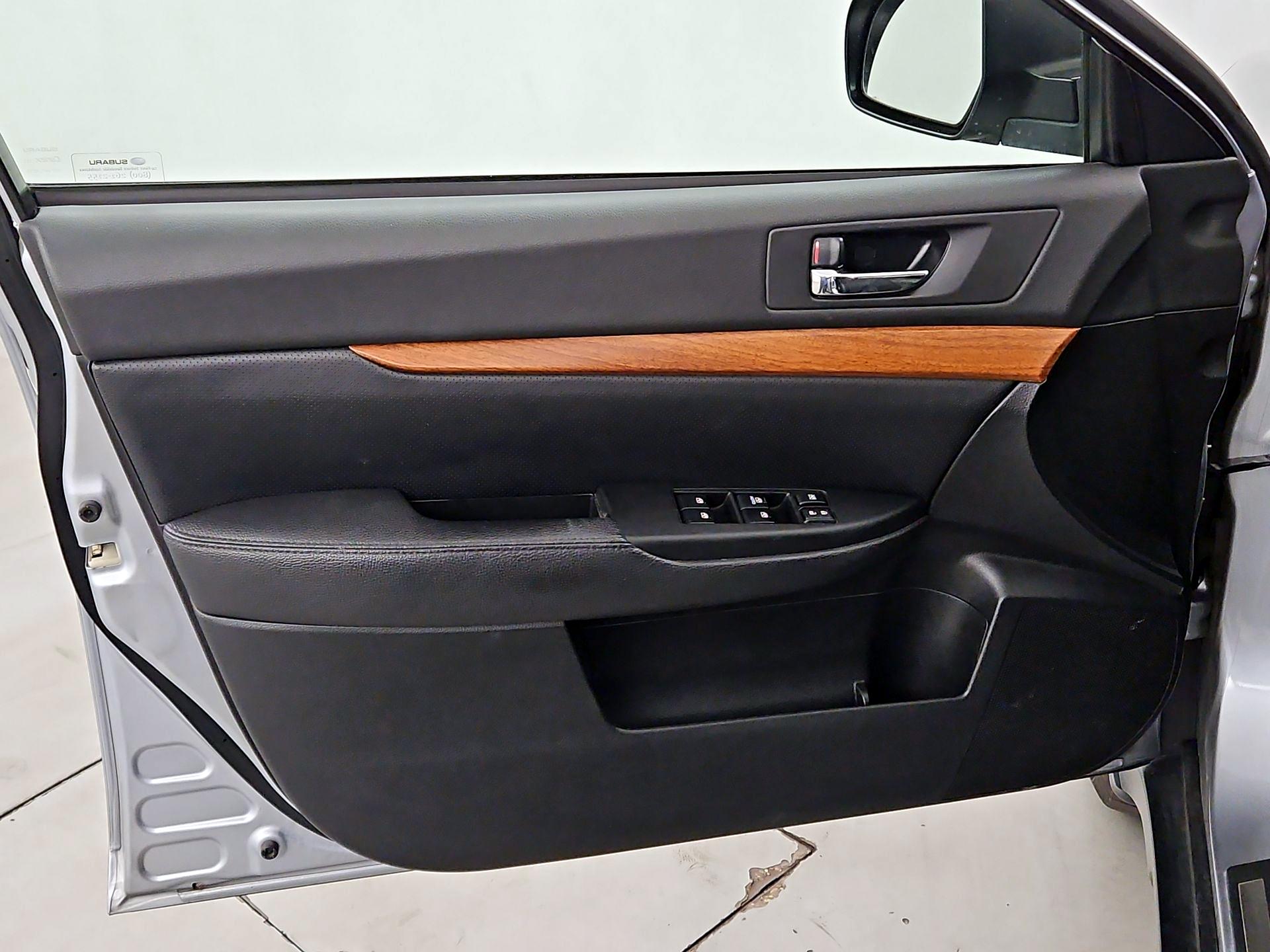 Thumbnail: 2013 Subaru Outback - 12