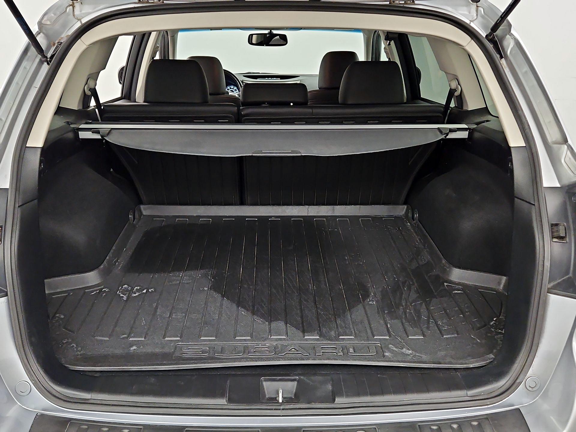 Thumbnail: 2013 Subaru Outback - 20