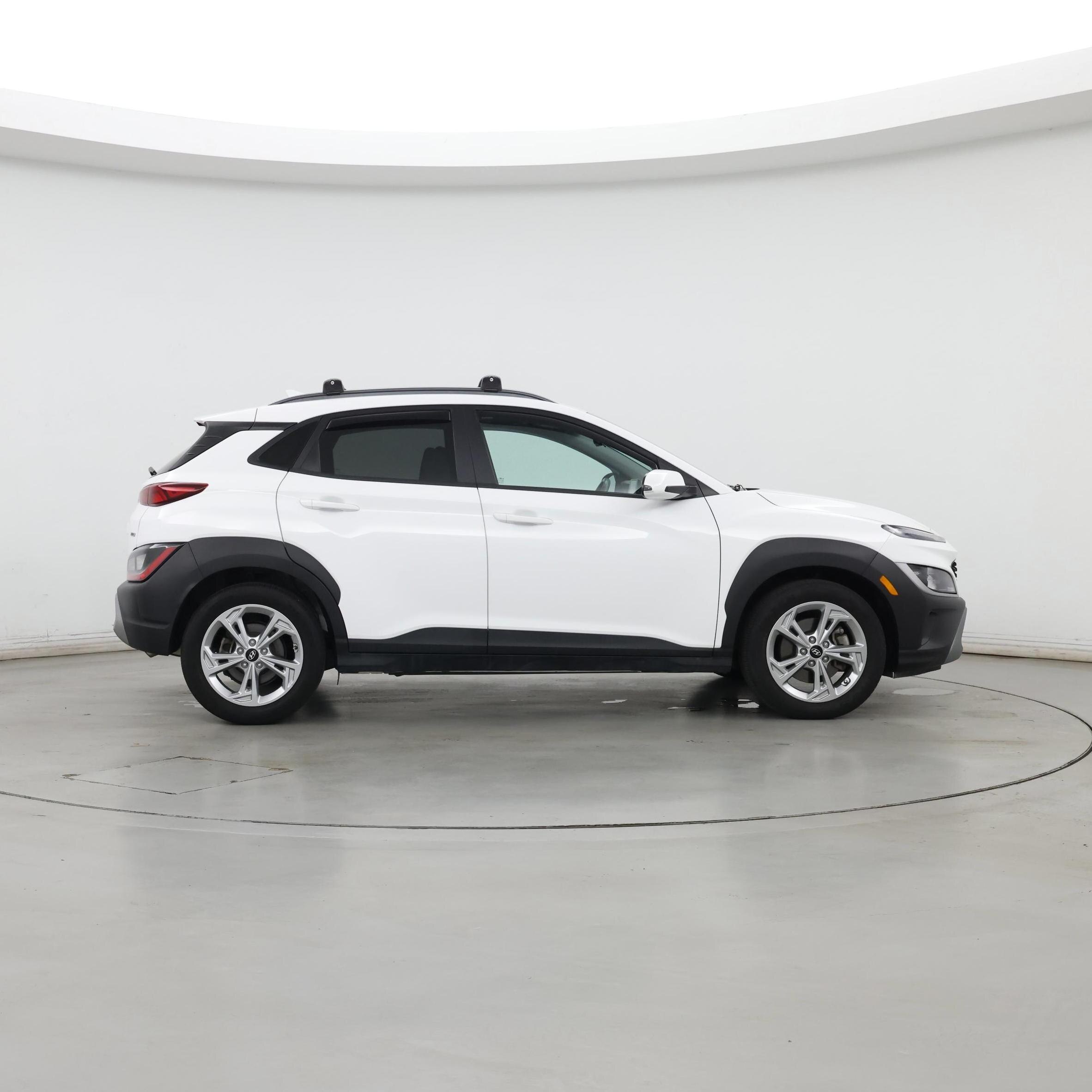 Thumbnail: 2022 Hyundai Kona - 7