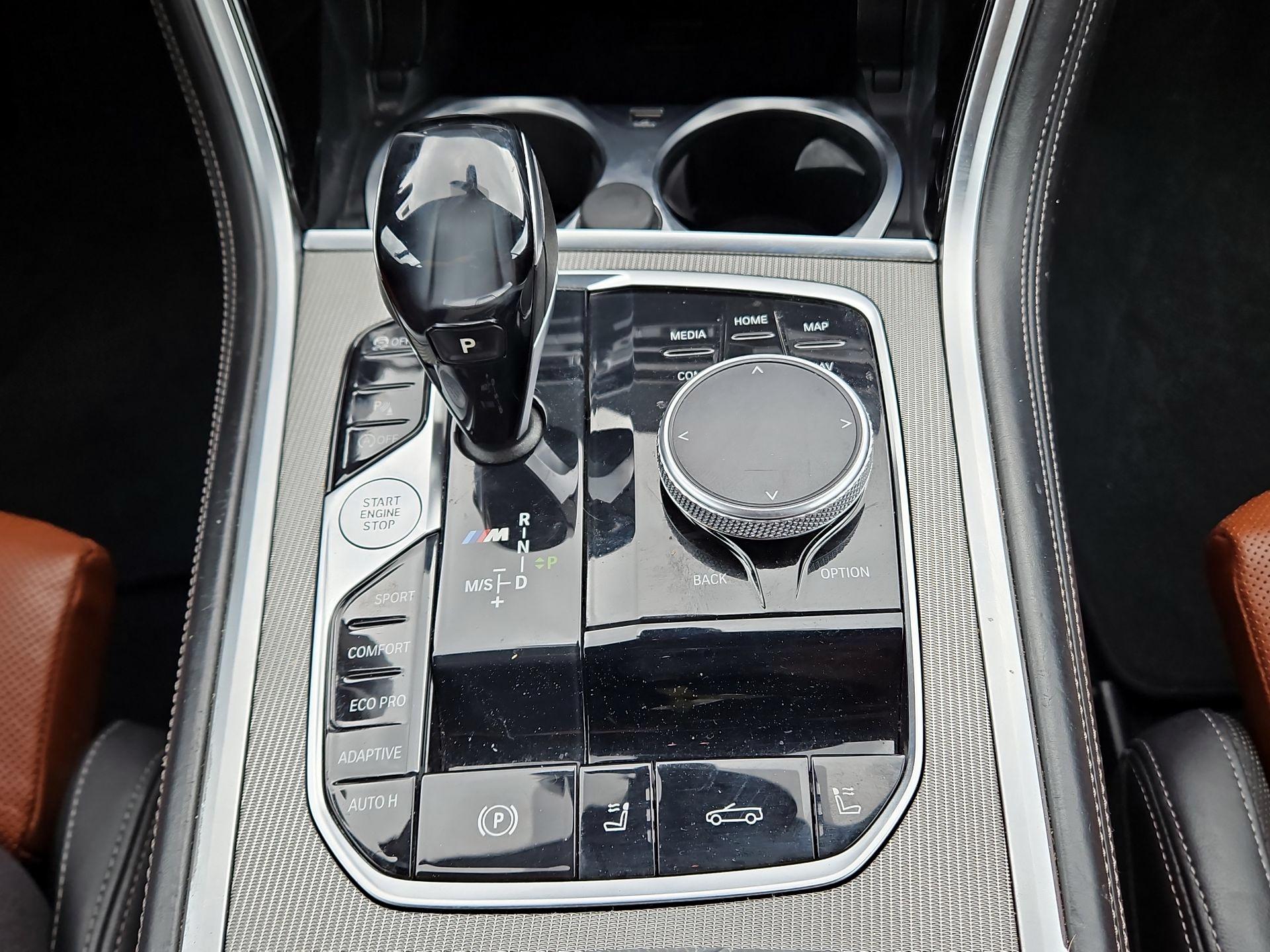 Thumbnail: 2019 BMW 8 Series - 18