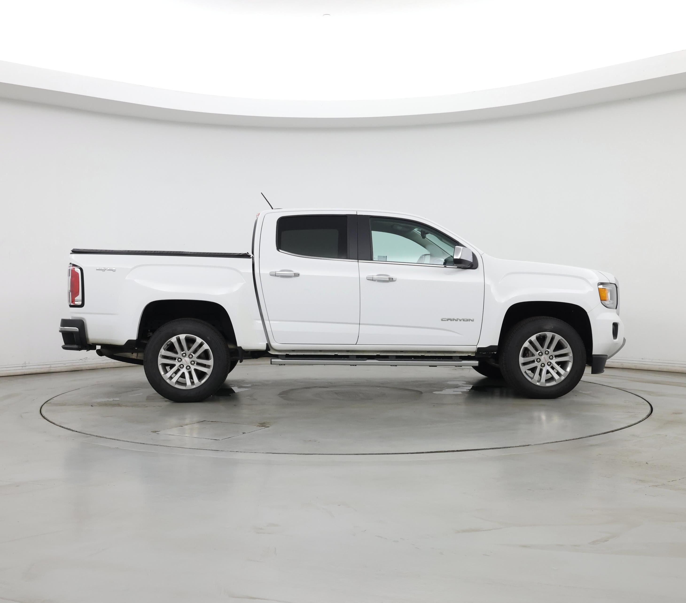 Thumbnail: 2018 GMC Canyon - 7