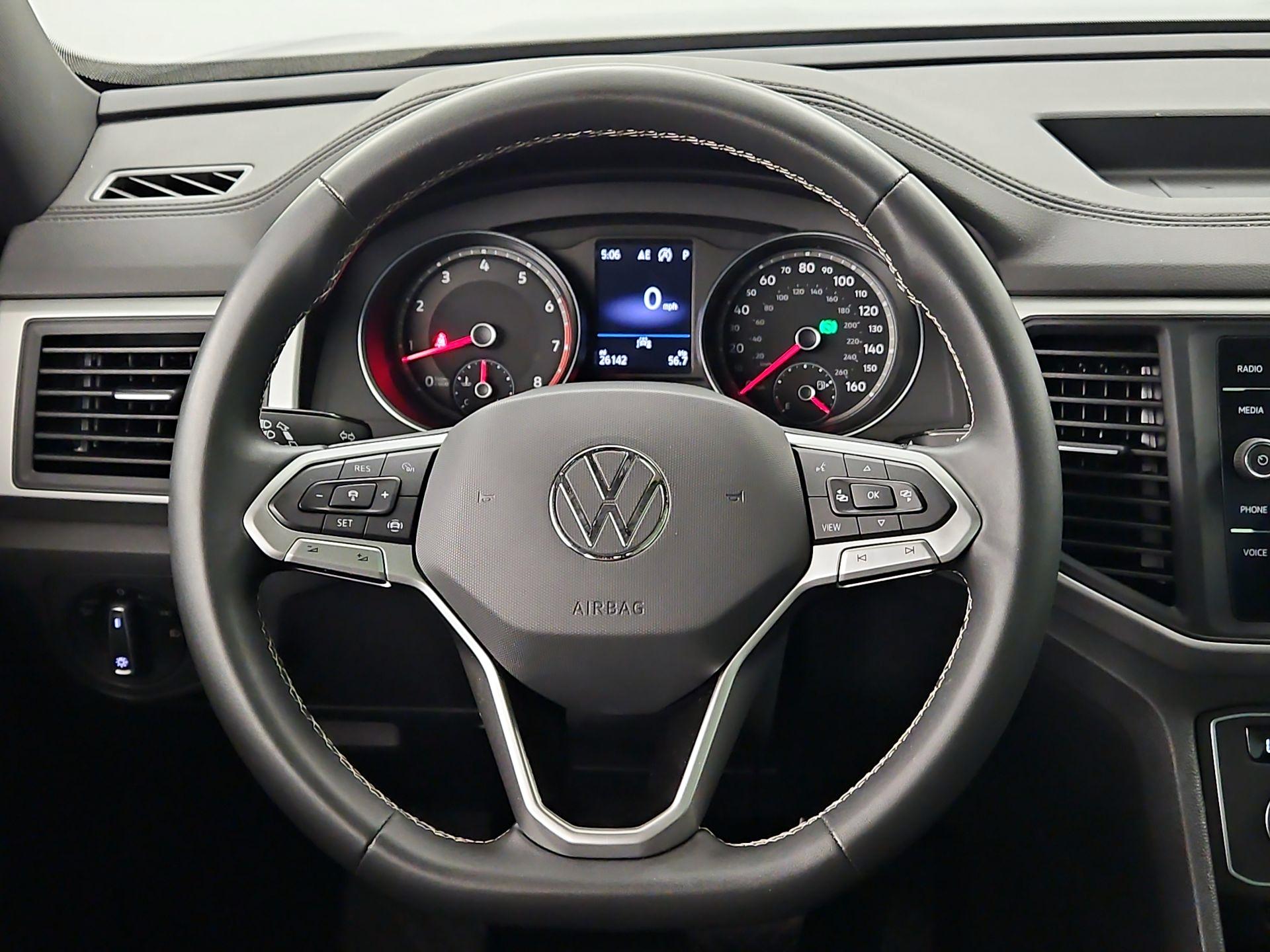 Thumbnail: 2021 Volkswagen Atlas - 10
