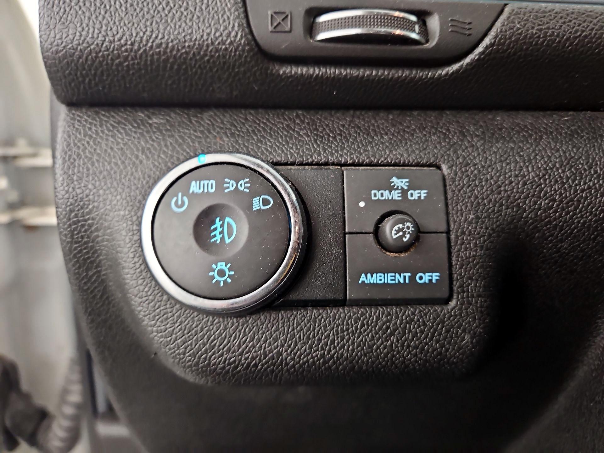 Thumbnail: 2014 Chevrolet Traverse - 13