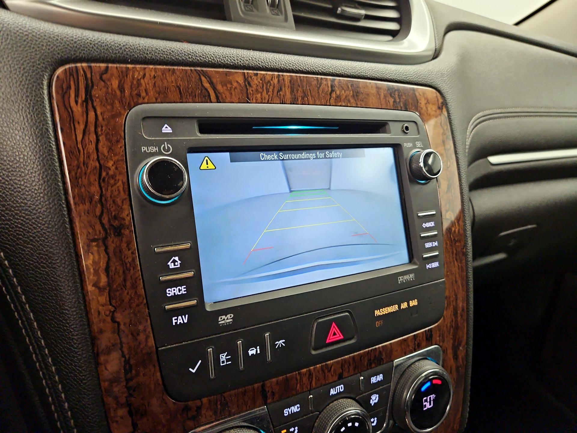 Thumbnail: 2014 Chevrolet Traverse - 14