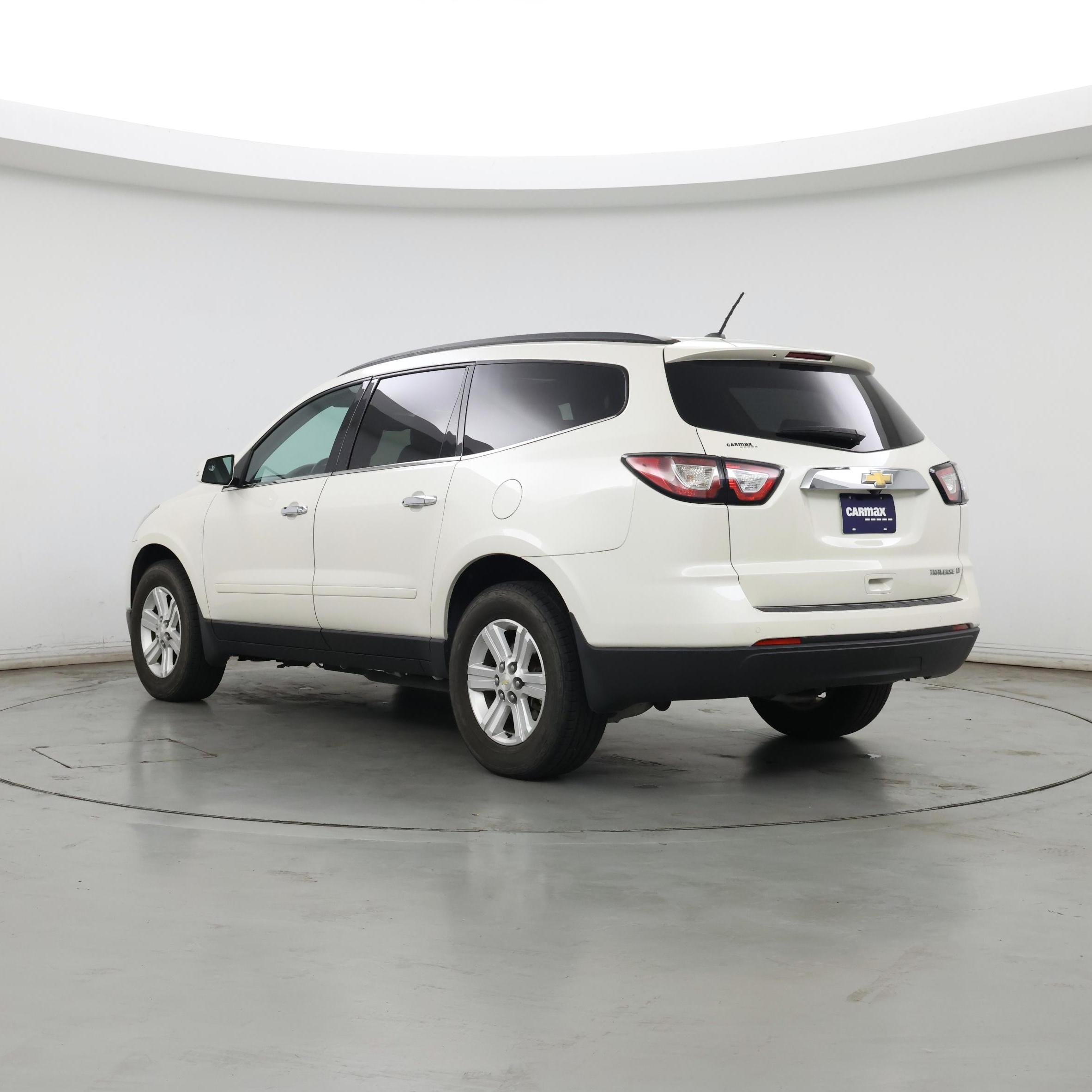 Thumbnail: 2014 Chevrolet Traverse - 2