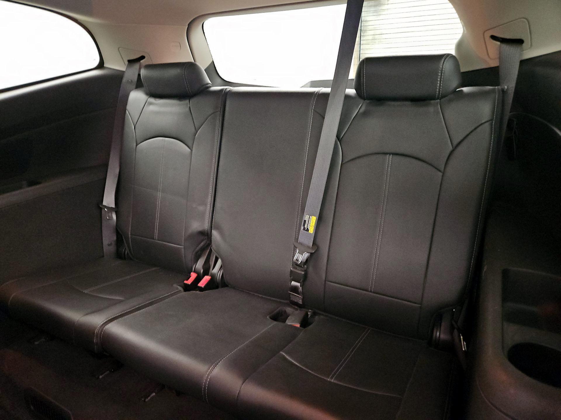 Thumbnail: 2014 Chevrolet Traverse - 20