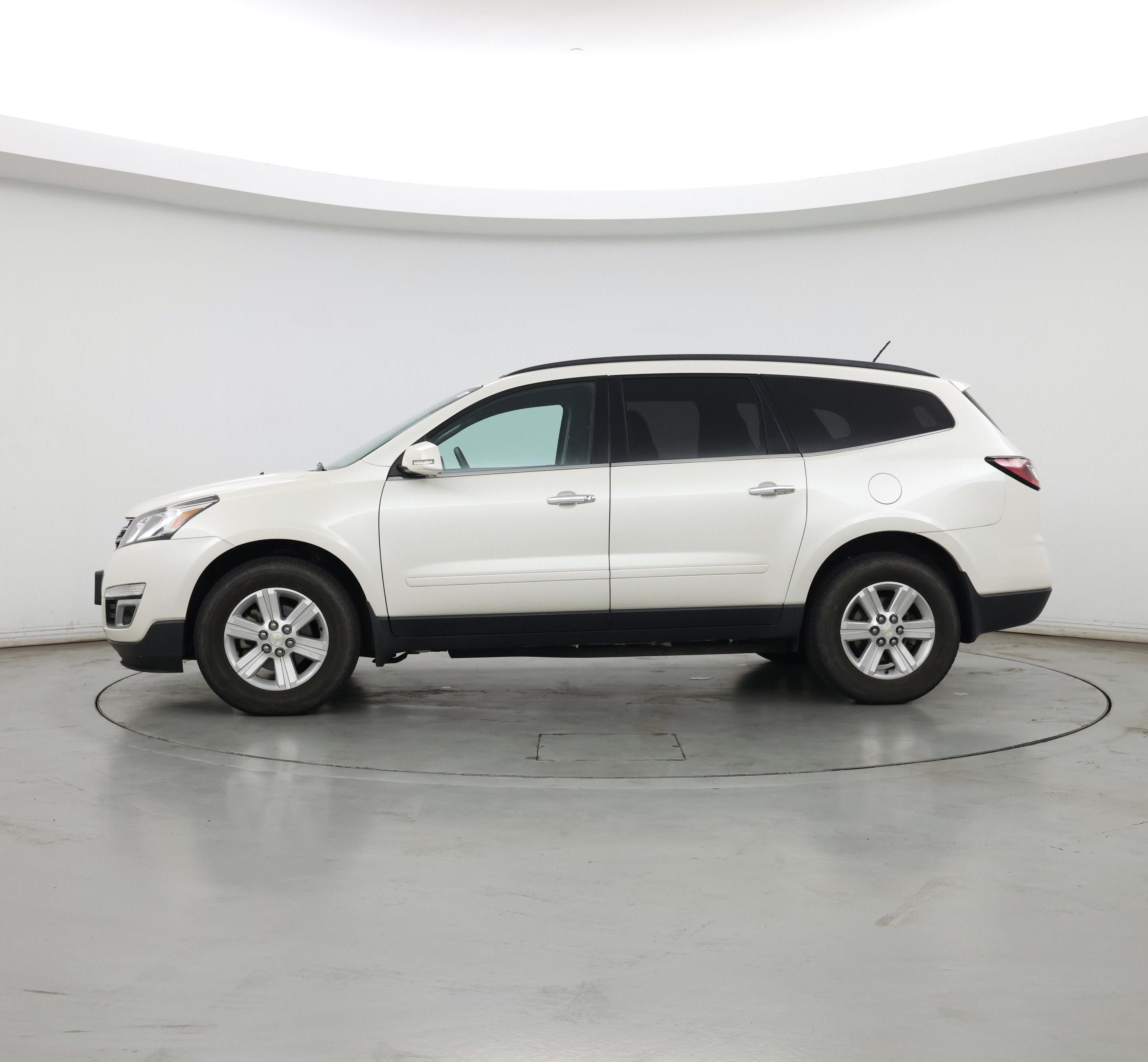 Thumbnail: 2014 Chevrolet Traverse - 3