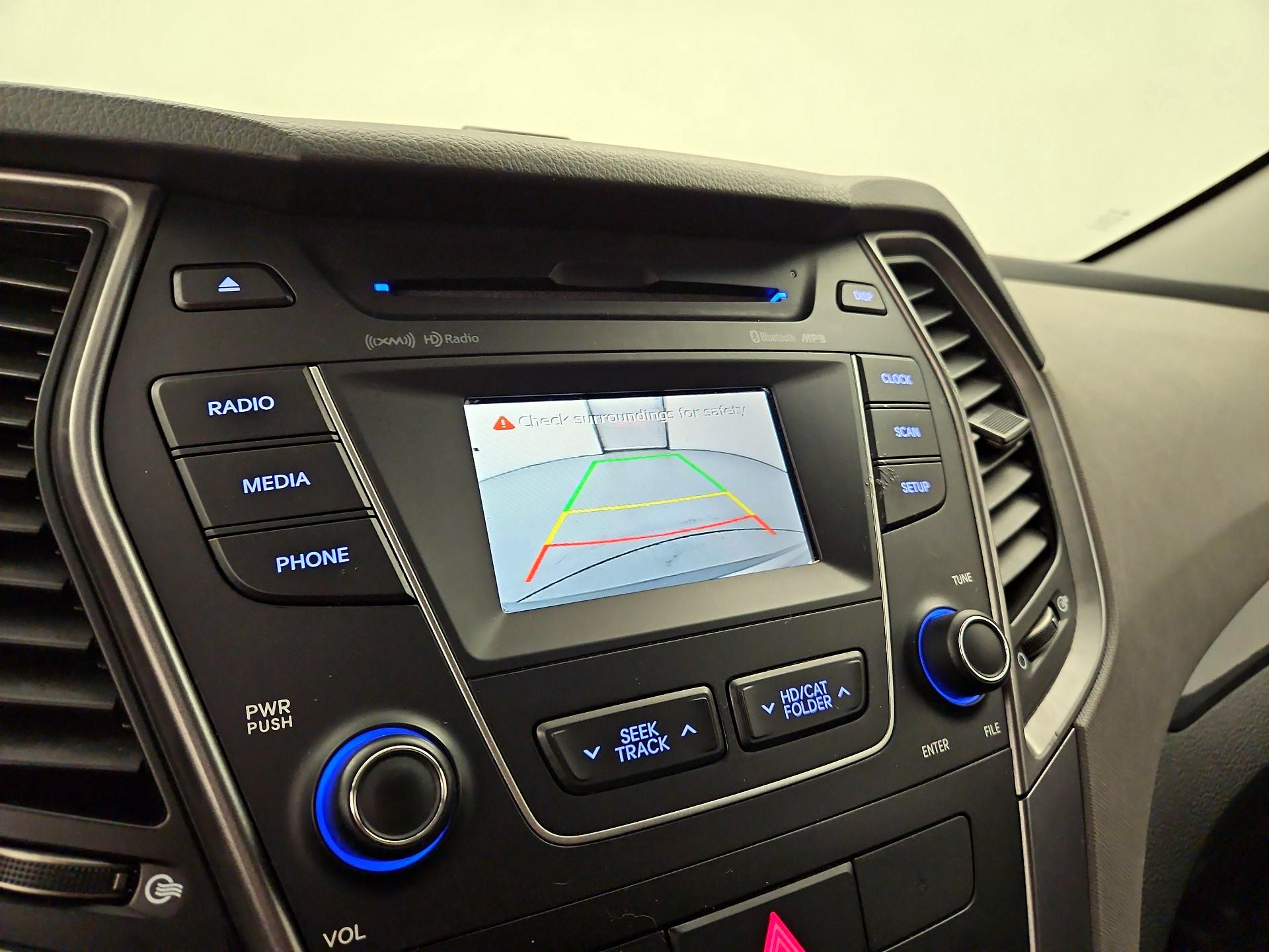 Thumbnail: 2016 Hyundai Santa Fe - 14