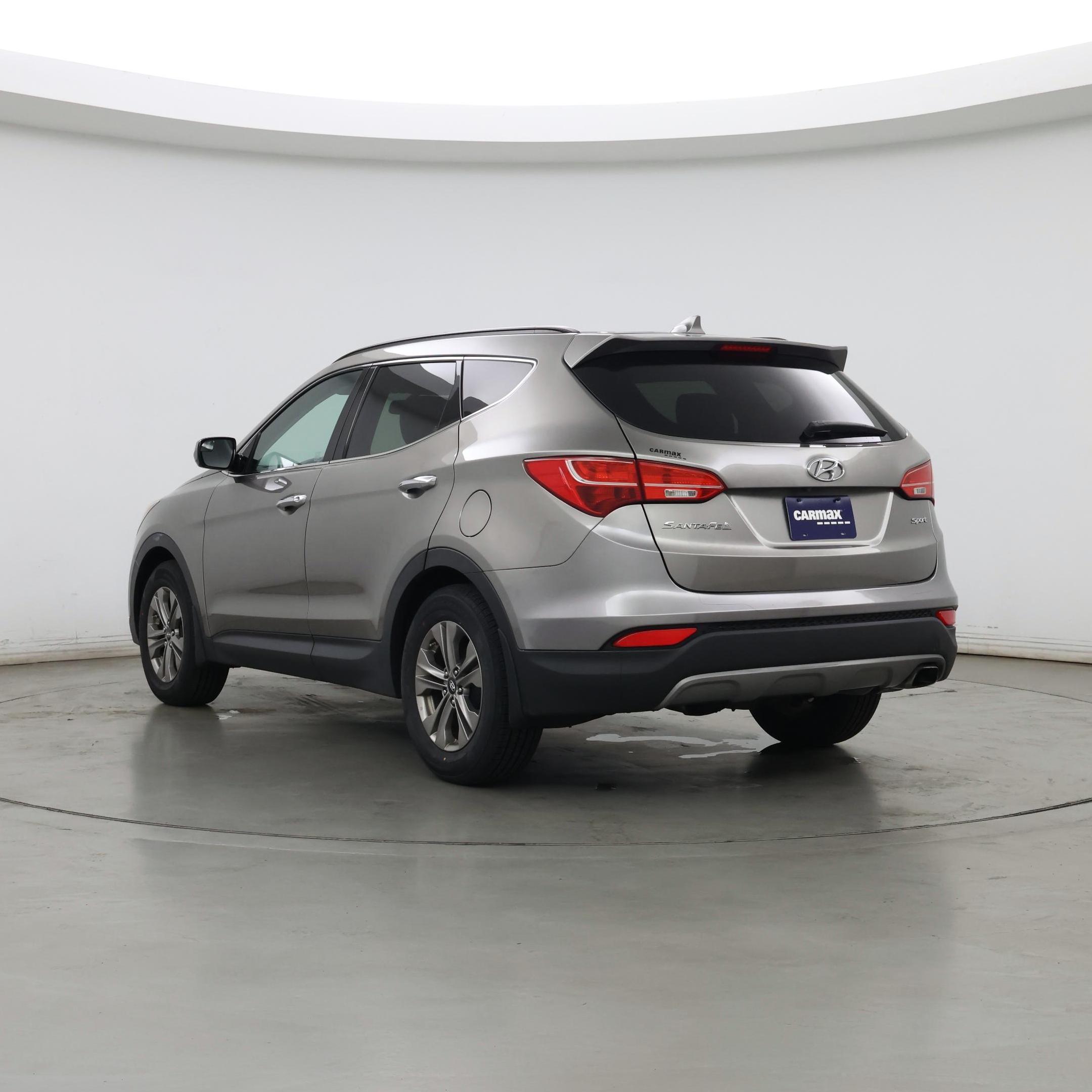 Thumbnail: 2016 Hyundai Santa Fe - 2
