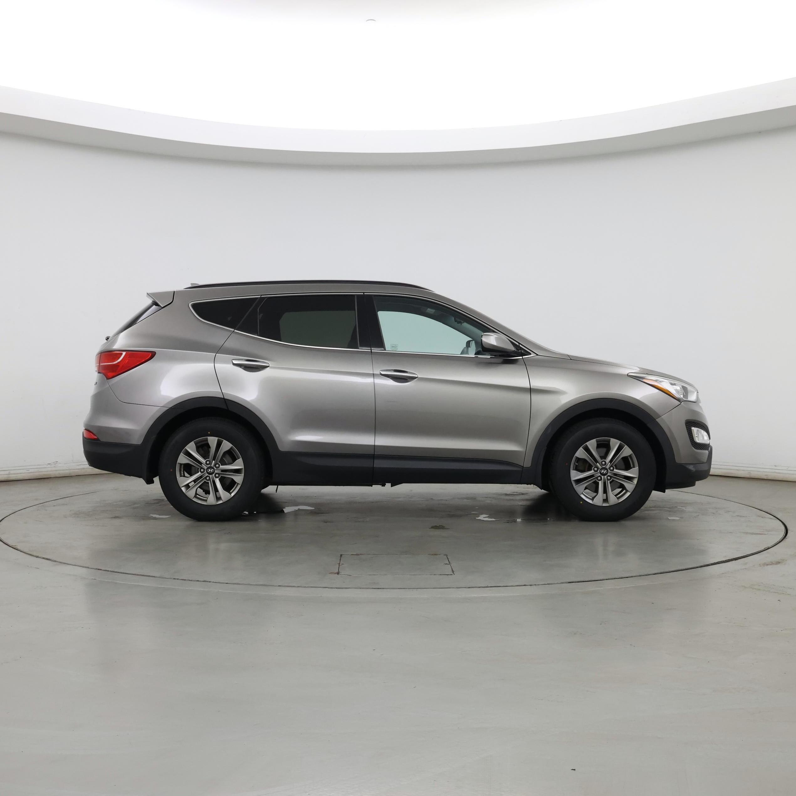 Thumbnail: 2016 Hyundai Santa Fe - 7